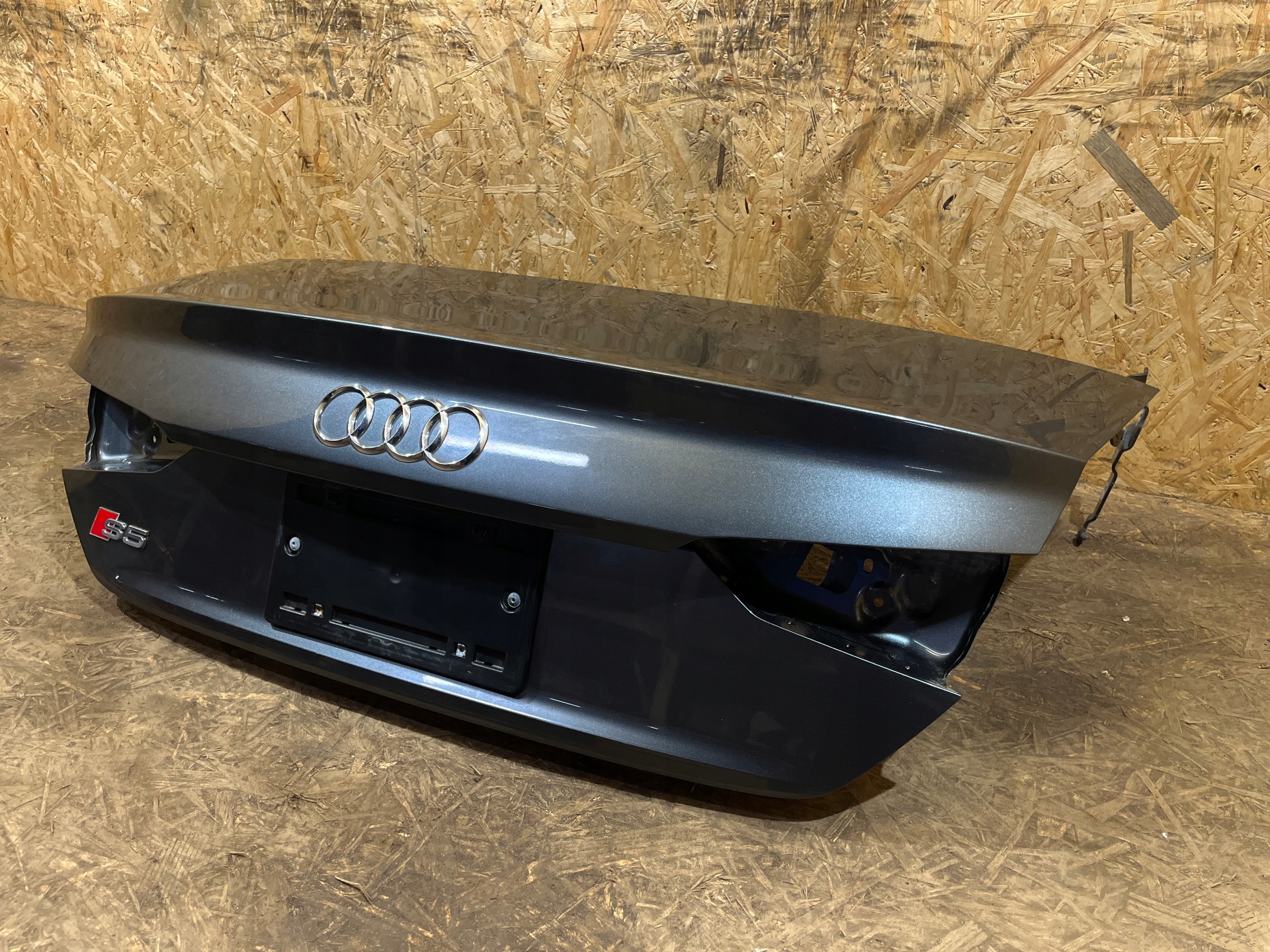 IDEALNA boot doors W colour AUDI A5 S5 B9 8W CABRIO + hinges LZ7S Z7S 1