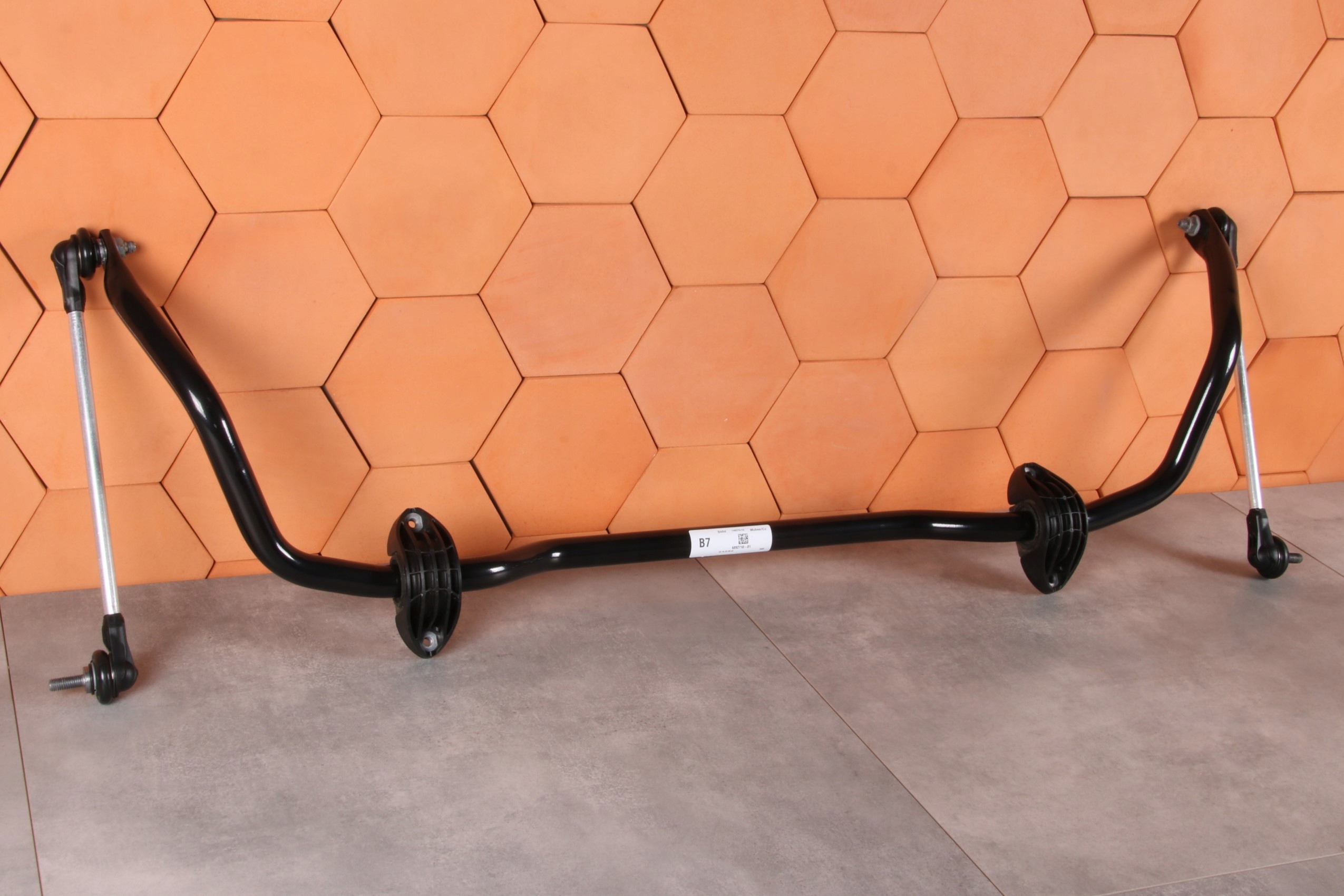 BMW X1 U11 X2 U10 STABILIZATOR front front bar 6892710 3666 km !!!