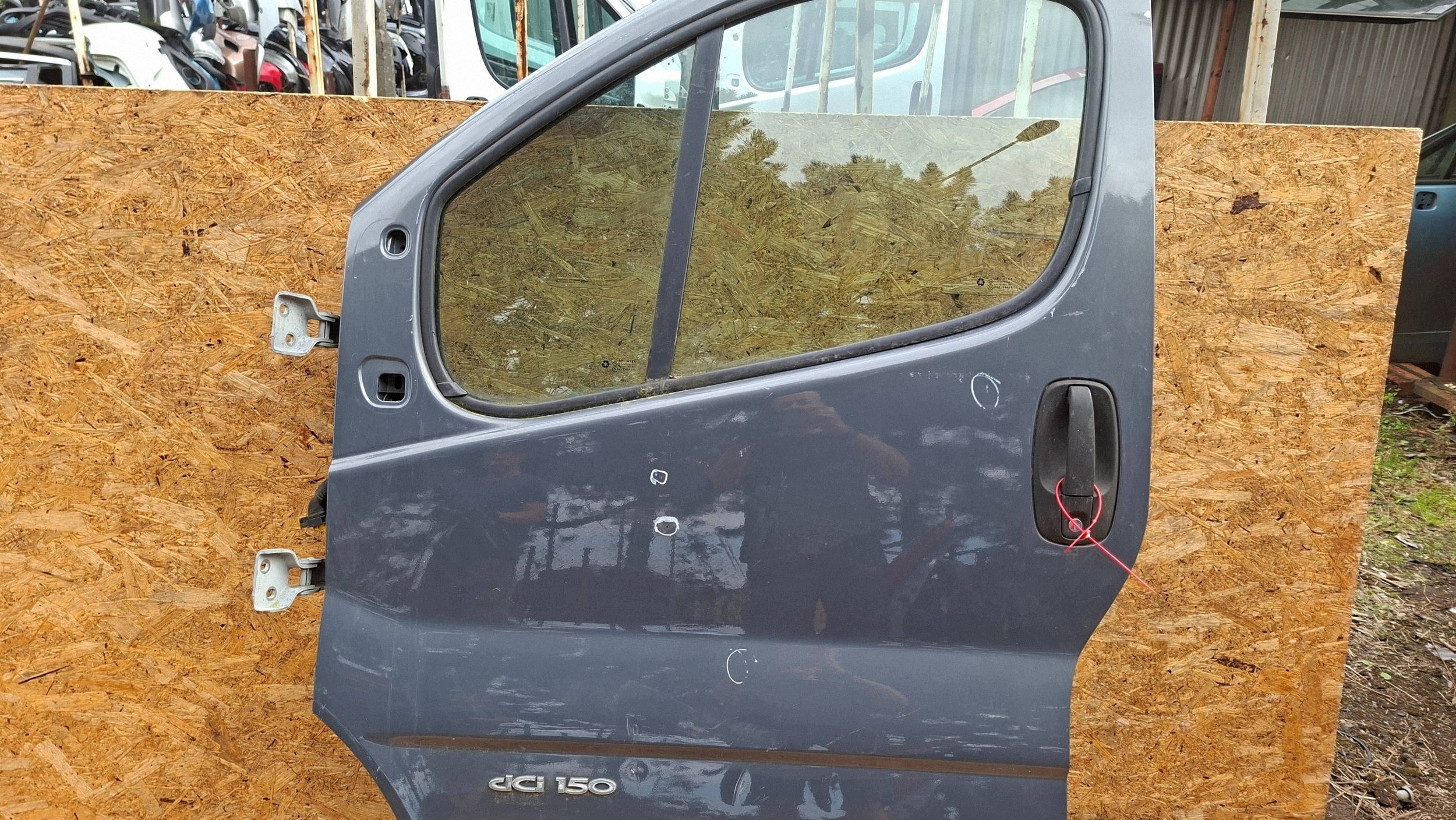 door front left RENAULT TRAFIC II VIVARO A 2001-2014