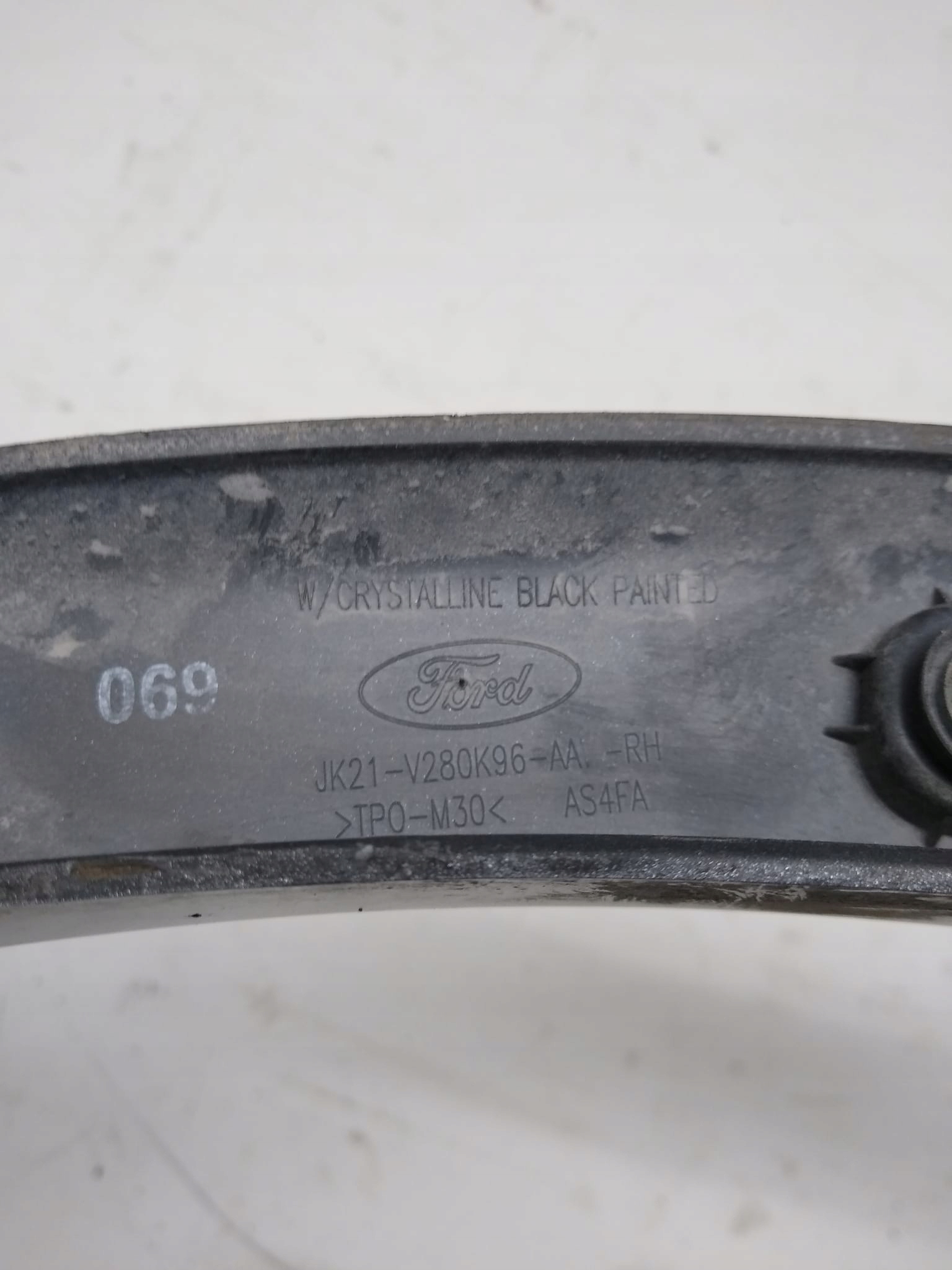 FORD TRANSIT CUSTOM and 1 MK1 ACTIVE LIFT 17-23 moulding cap right rear part