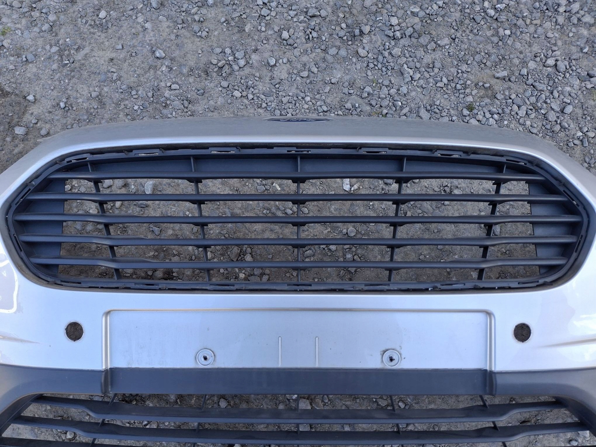 front bumper FORD TRANSIT COURIER and LIFT 2017R->