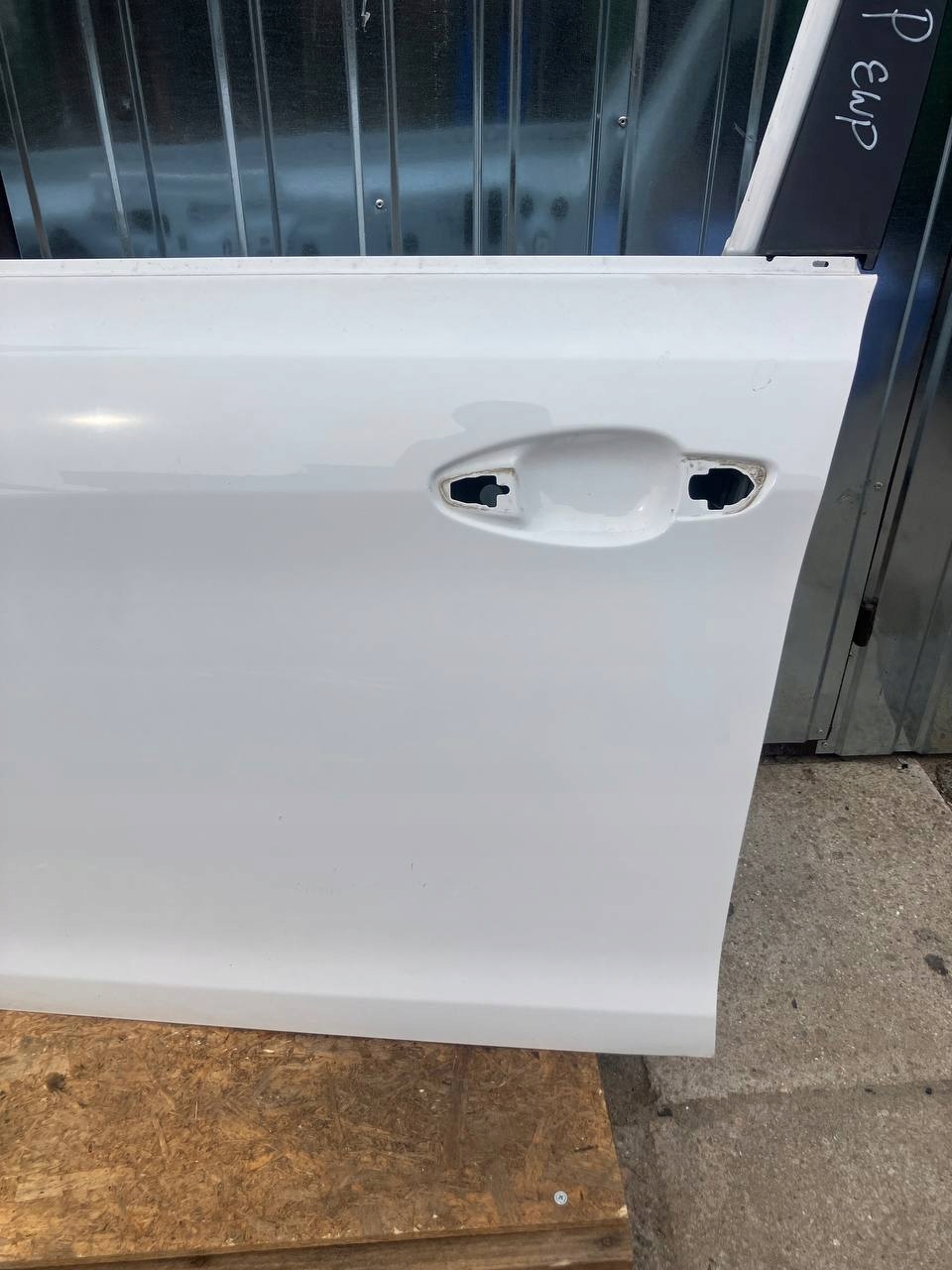 door left front PEUGEOT 308 T9 EWP EWPB