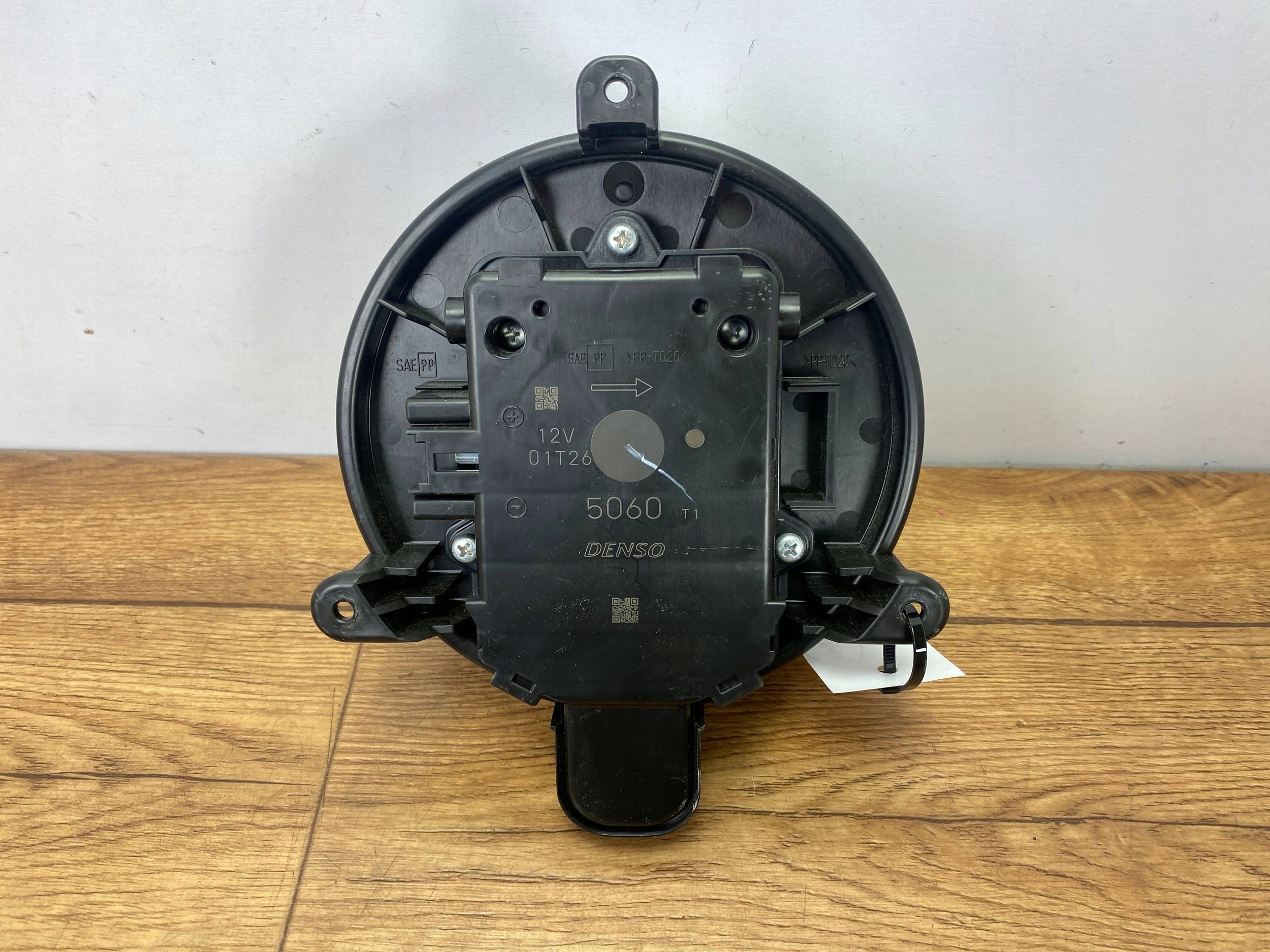 heating air conditioning devices Chevrolet Camaro 2016