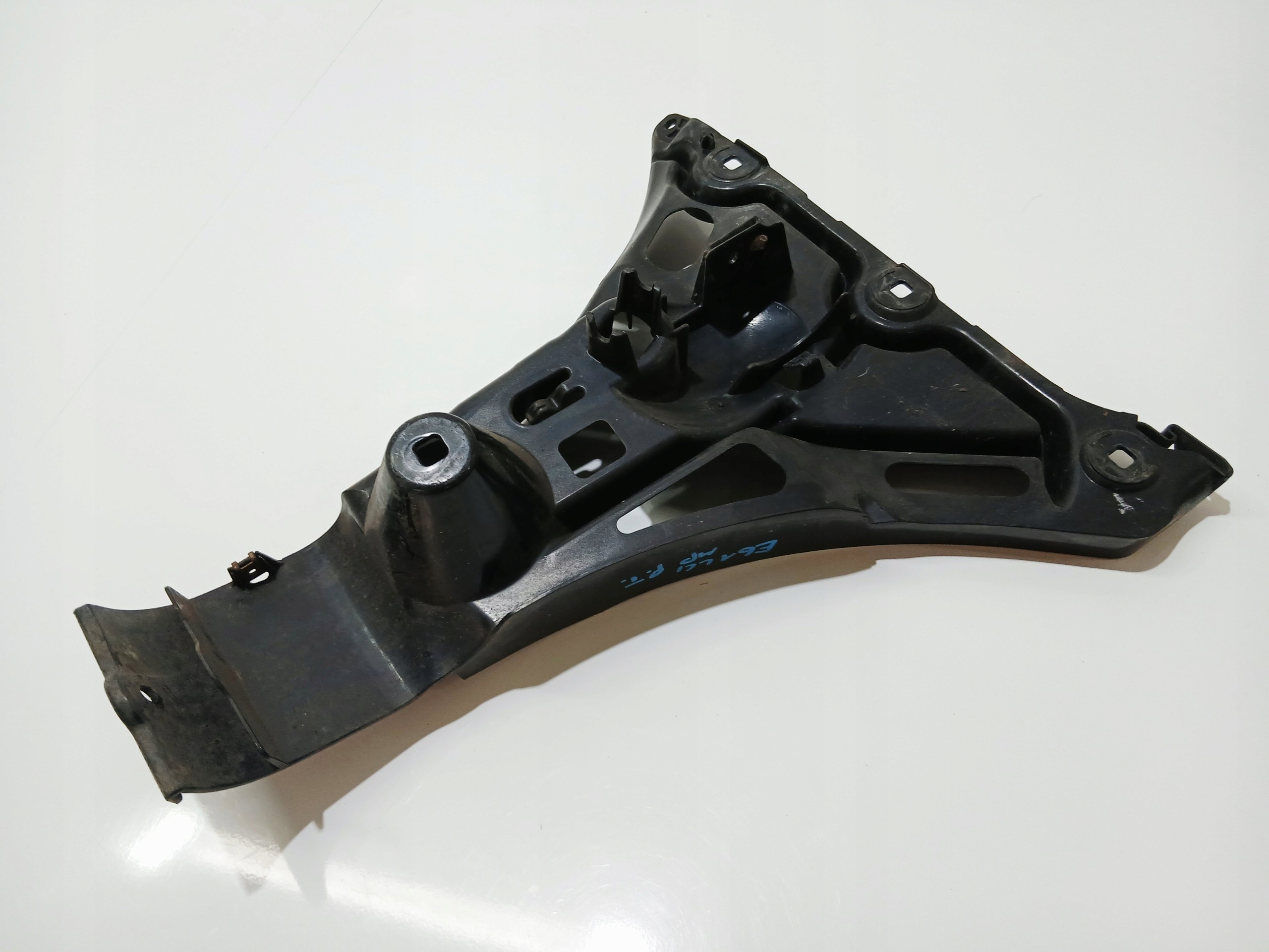 bumper bracket right rear part BMW E61 M PAKIET OE 7897196 (0000389)