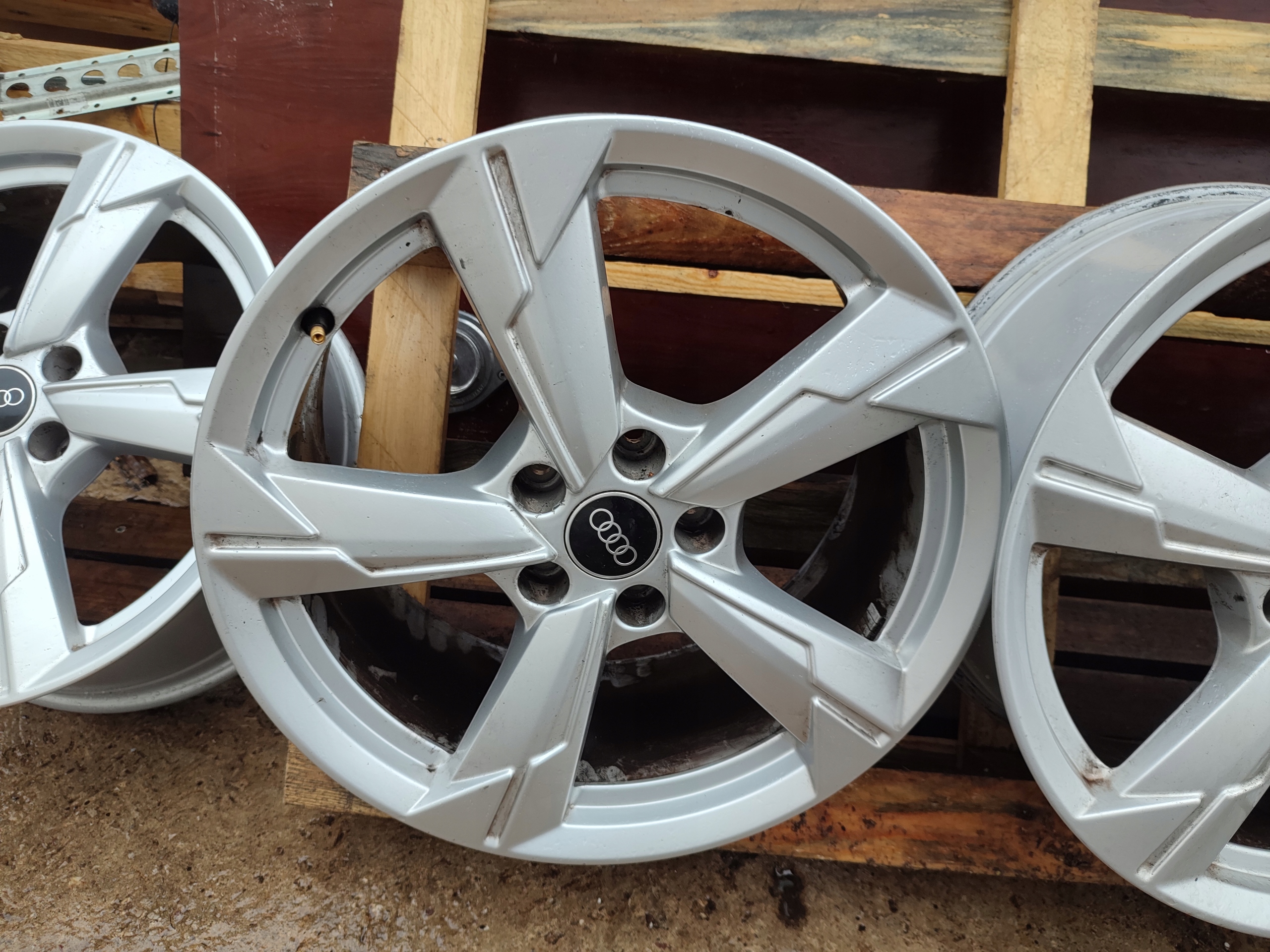 discs aluminium Audi A6 C8 5x112 ET39 4K0601025D
