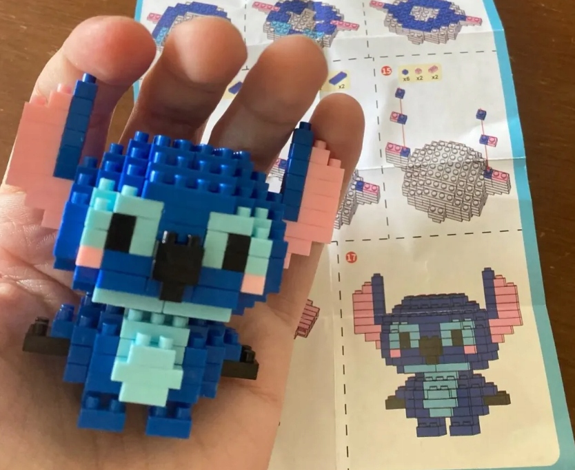 Klocki Lilo & Stitch Stich Figurka Pudełko Box Kod producenta 2034