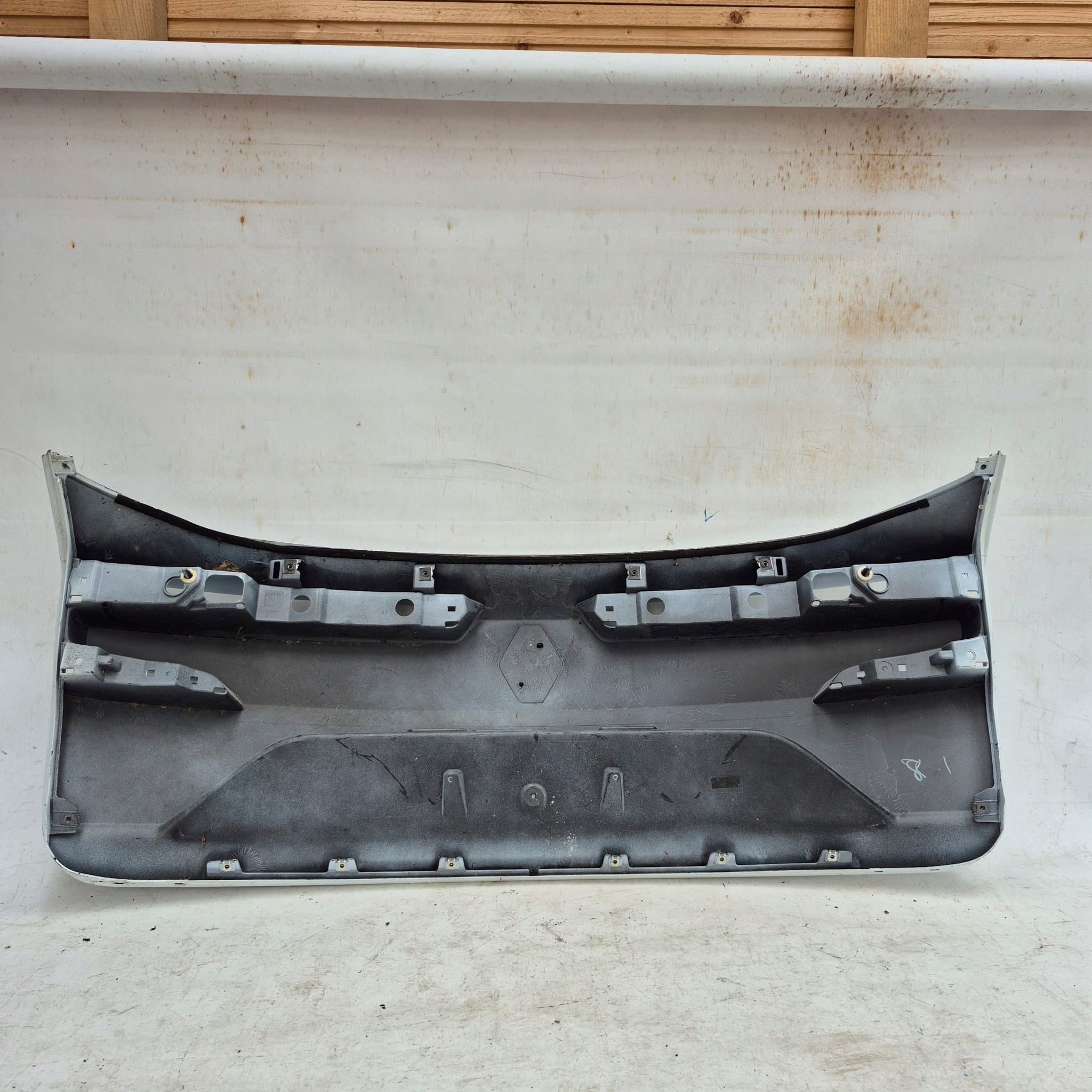 RENAULT AUSTRAL 22-> cap moulding cap bonnet rear part