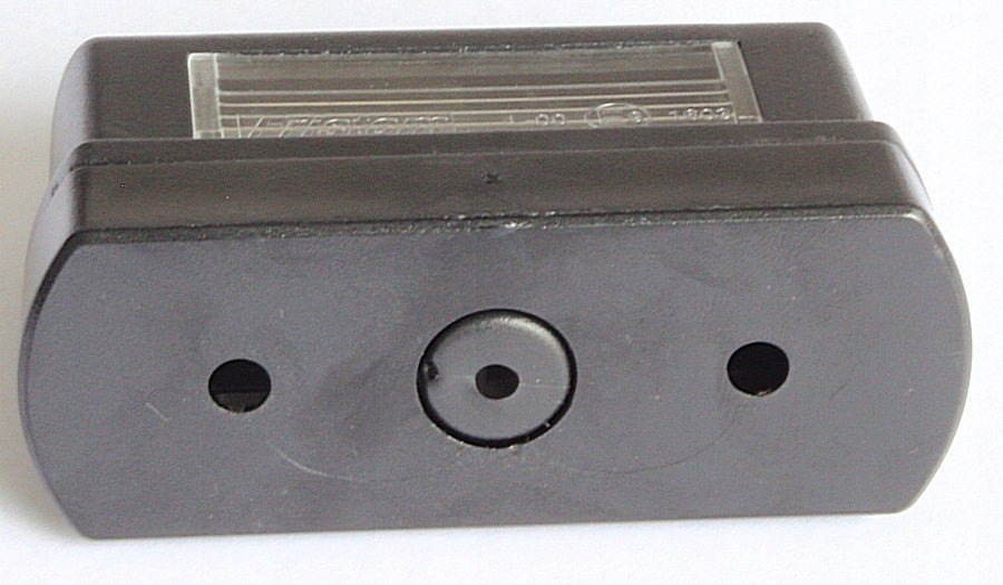 Podświetlenie tablicy rejestracyjnej FRISTOM FT-022 lampka oświetlenie Producent części Fristom