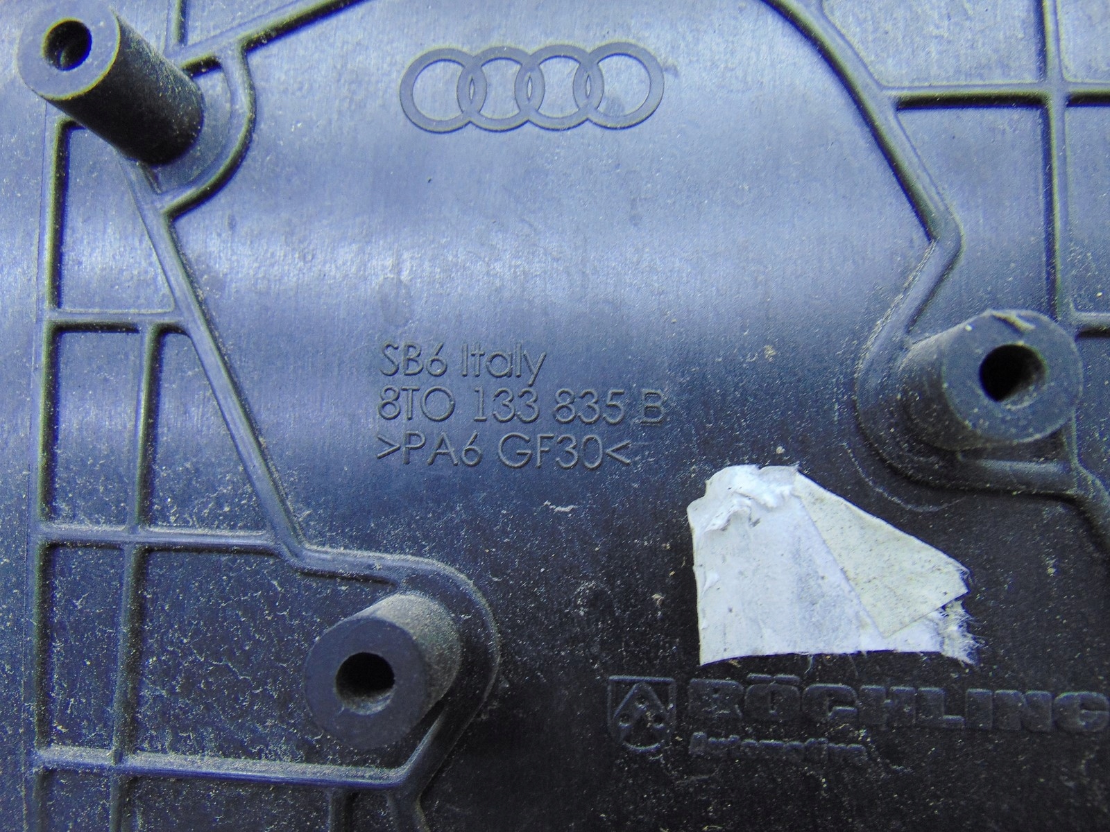Gehäuse filter luft AUDI RS4 B8 4.2 V8 8T0133835B