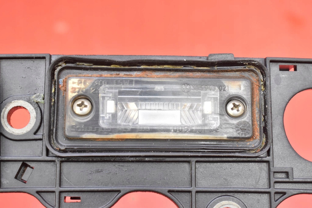 cap button bonnet rear part rear 1T0827574C VW GOLF 5 V plus 03-09