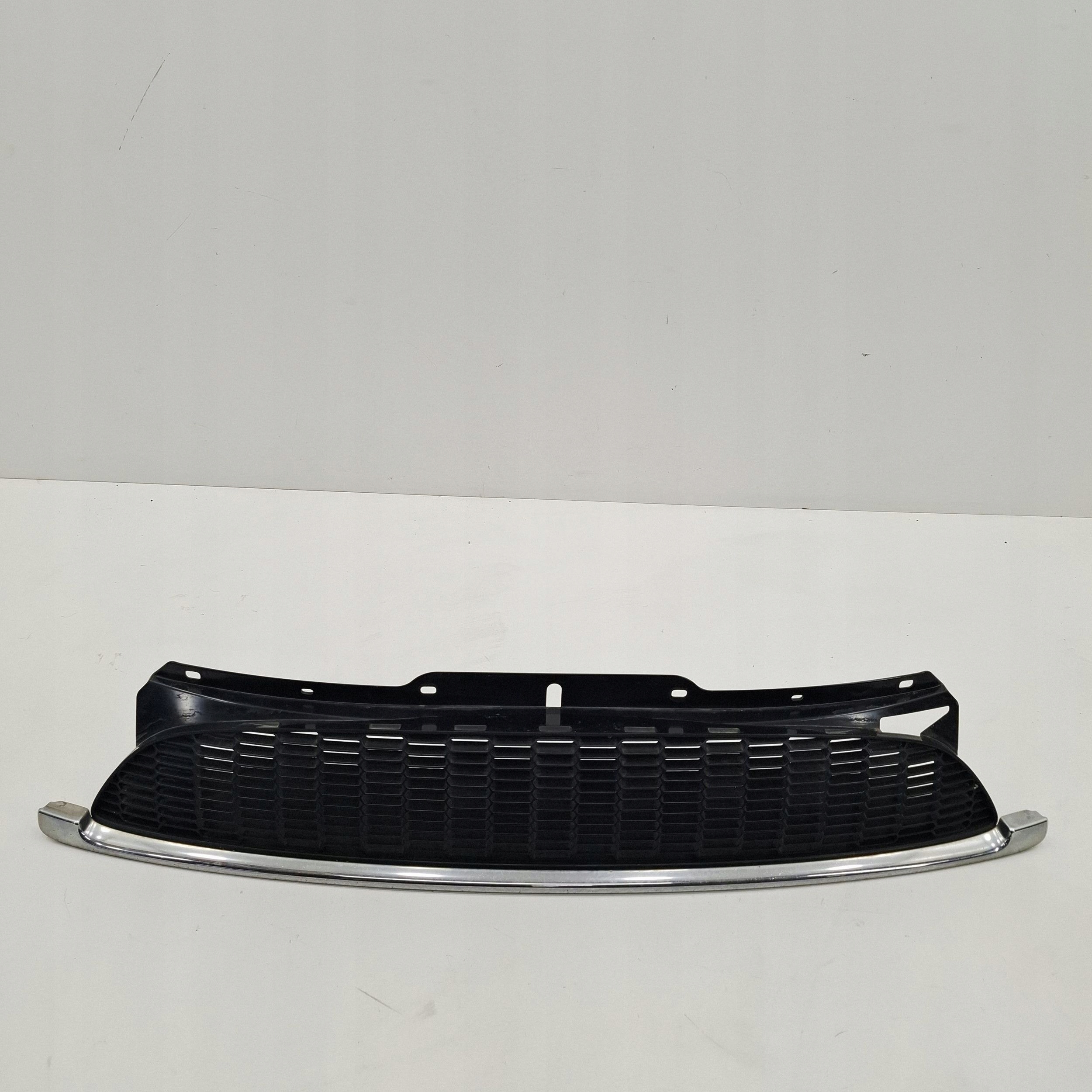 решетка радиатора в бампер перед MINI COOPER s R56 7209903