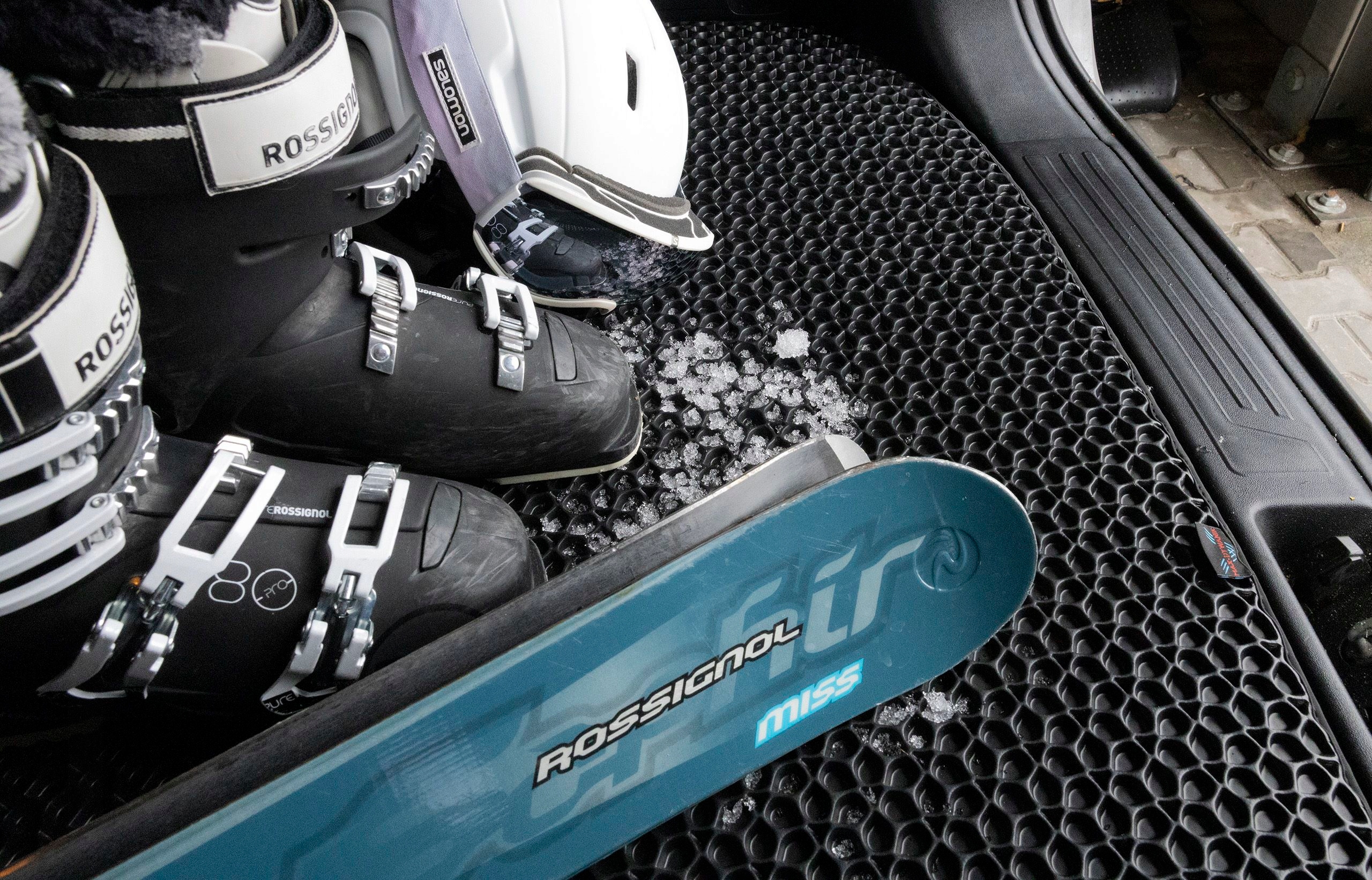 Ford Grand Tourneo Connect VAN 2022- Mata bagażnika EVA Stan opakowania oryginalne