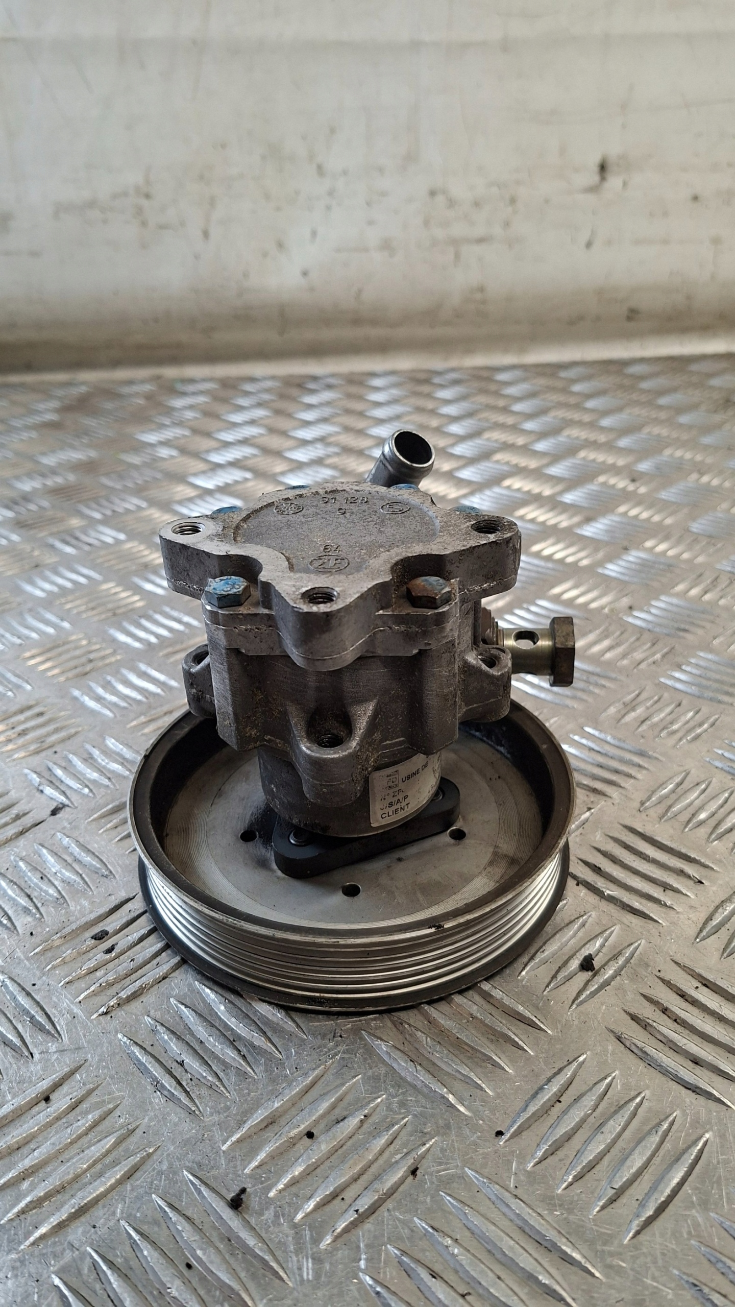 servo pump VW PASSAT B5 2.5TDI