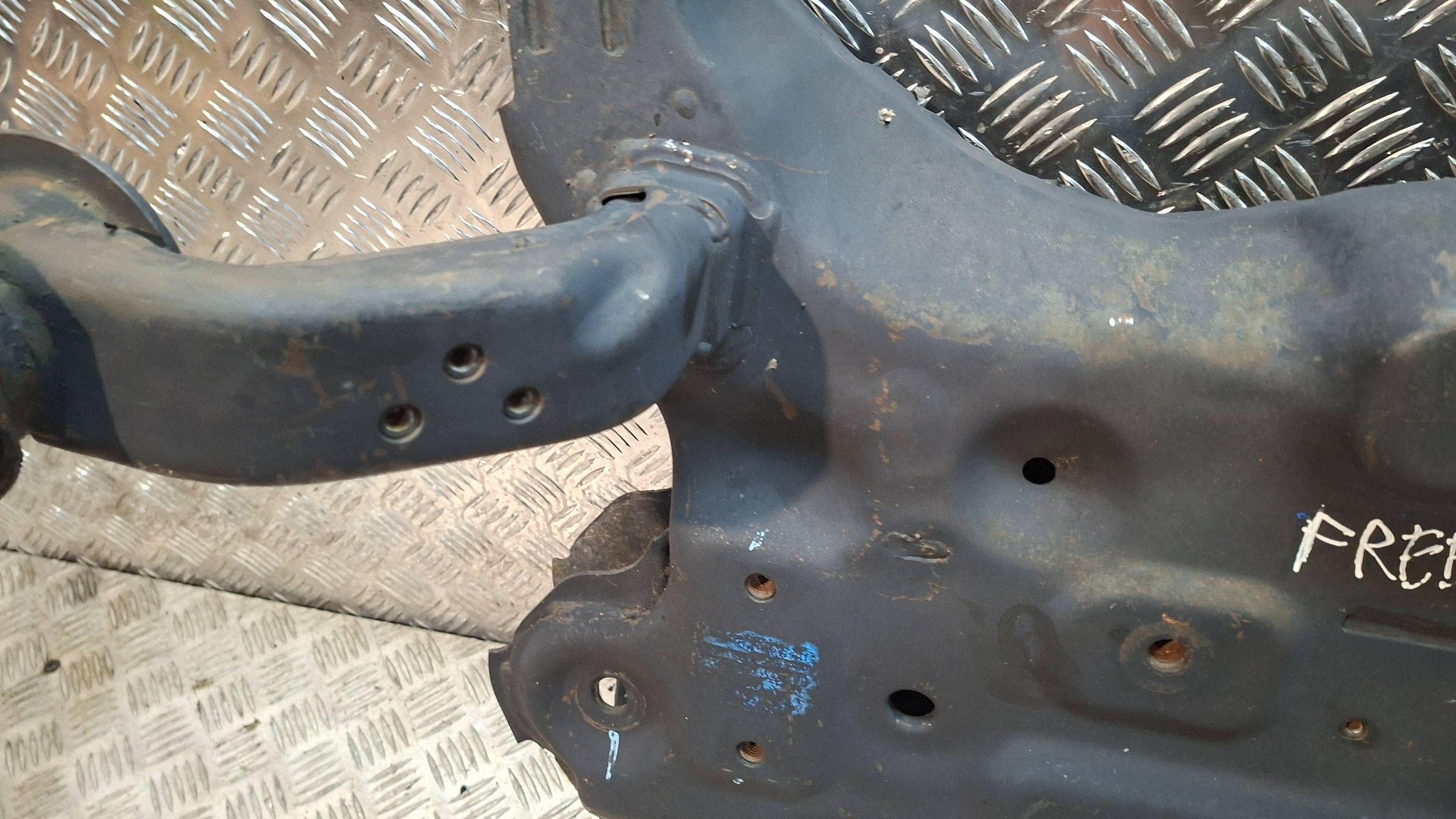 axle beam front FIAT FREEMONT 2.0 JTD 2WD 2011