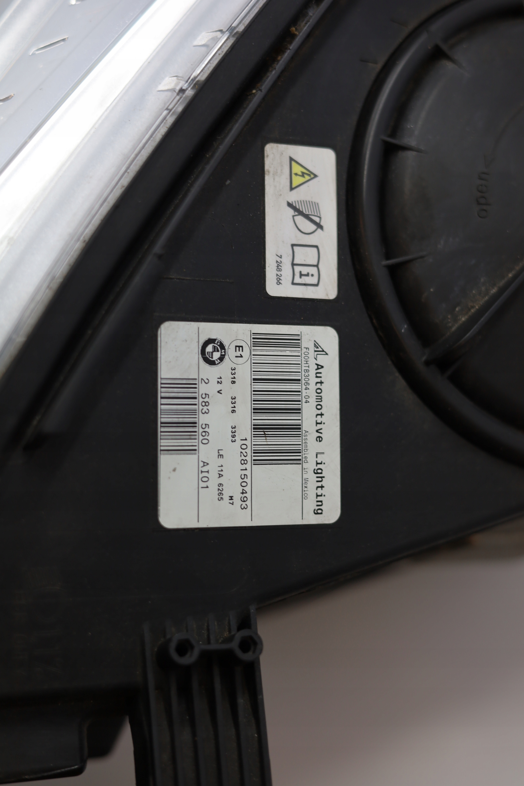 LAMPA PRAWY PRZÓD BMW X5 F15 X6 F16 XENON SKRĘTNY Typ samochodu Samochody osobowe