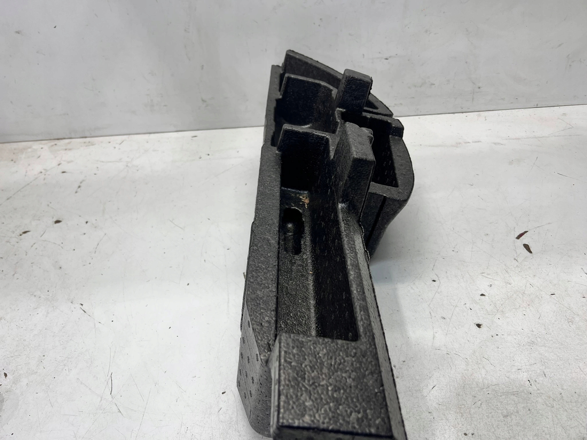 WKLAD polystirene boot AUDI Q7 4M 4M0012120G
