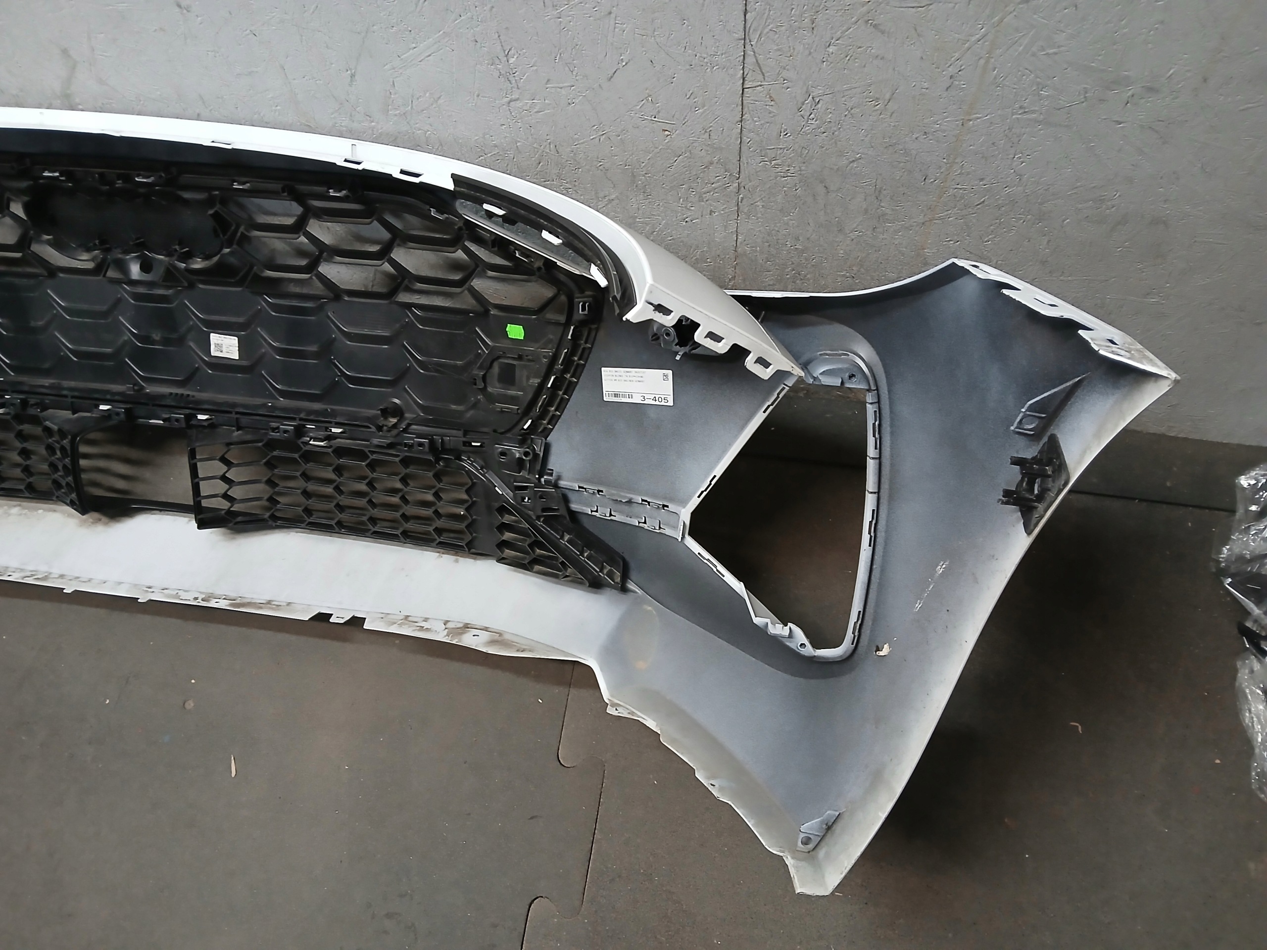 bumper front AUDI A5 B10 8B3