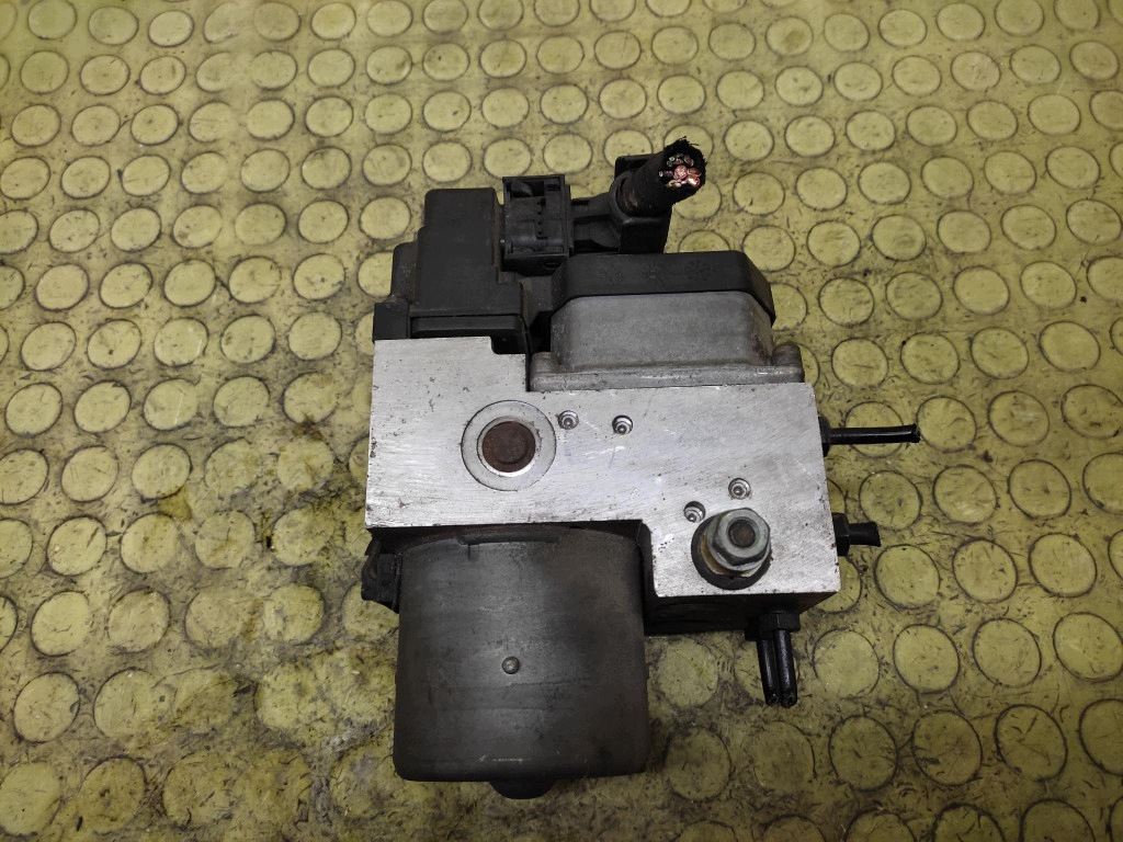 VW PASSAT B5 Pumpa ABS 0265220621