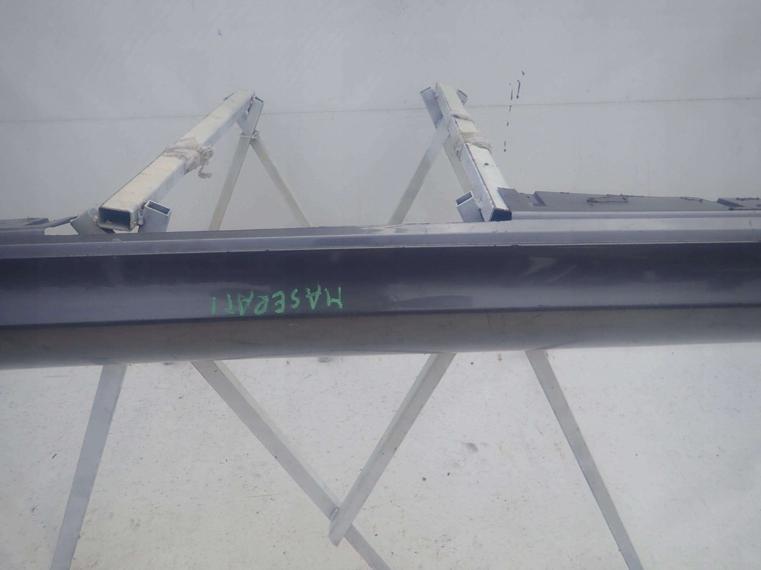 MASERATI QUATTROPORTE V threshold right moulding threshold
