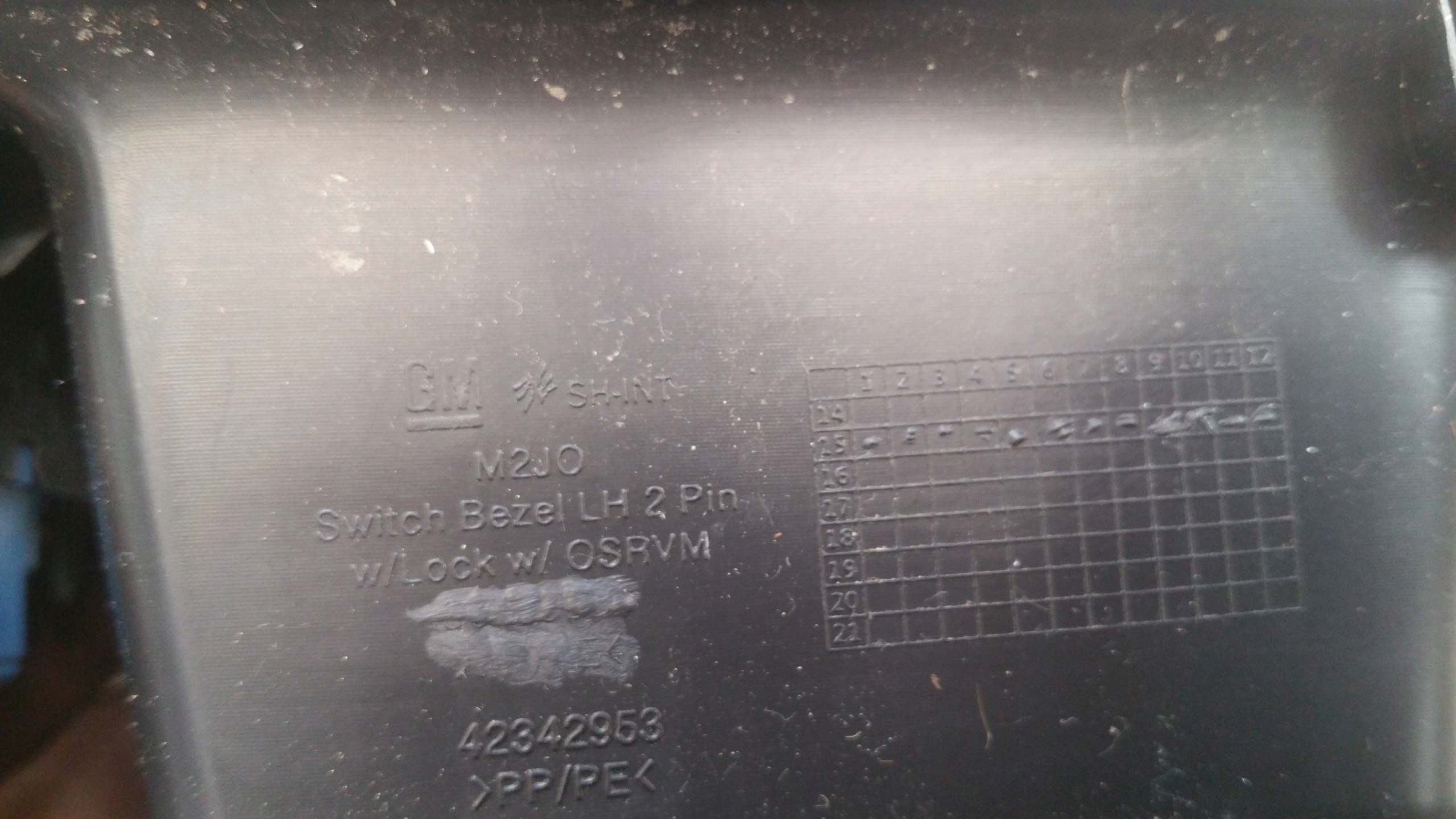 Panel okna 95407141 Opel Karl