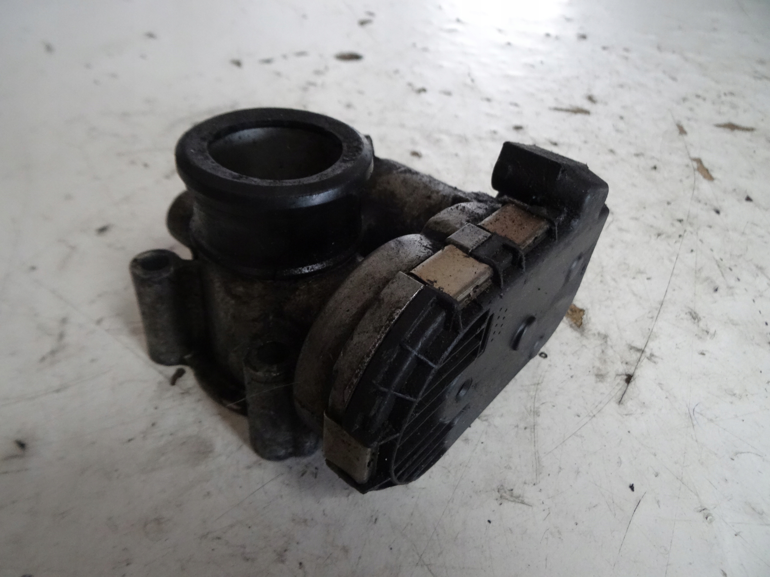ДРОССЕЛЬНАЯ ЗАСЛОНКА SMART FORTWO A1601410225