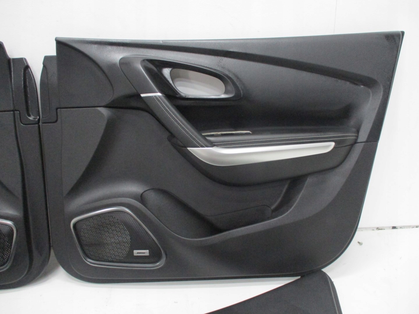upholstery side door RENAULT KADJAR 18R rear part