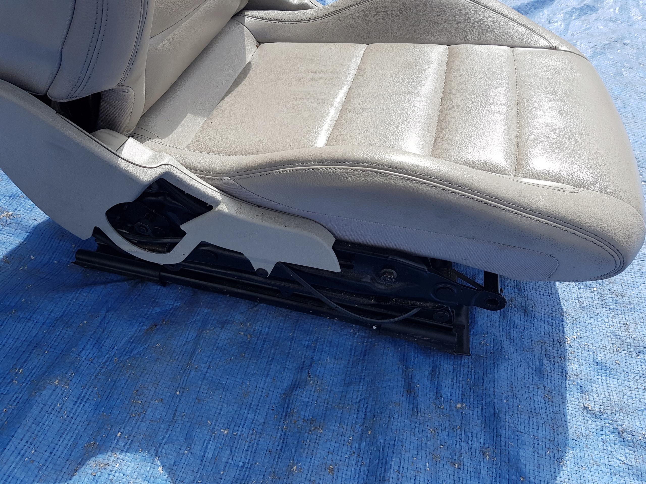 MERCEDES W207 C207 complete seat left driver´s