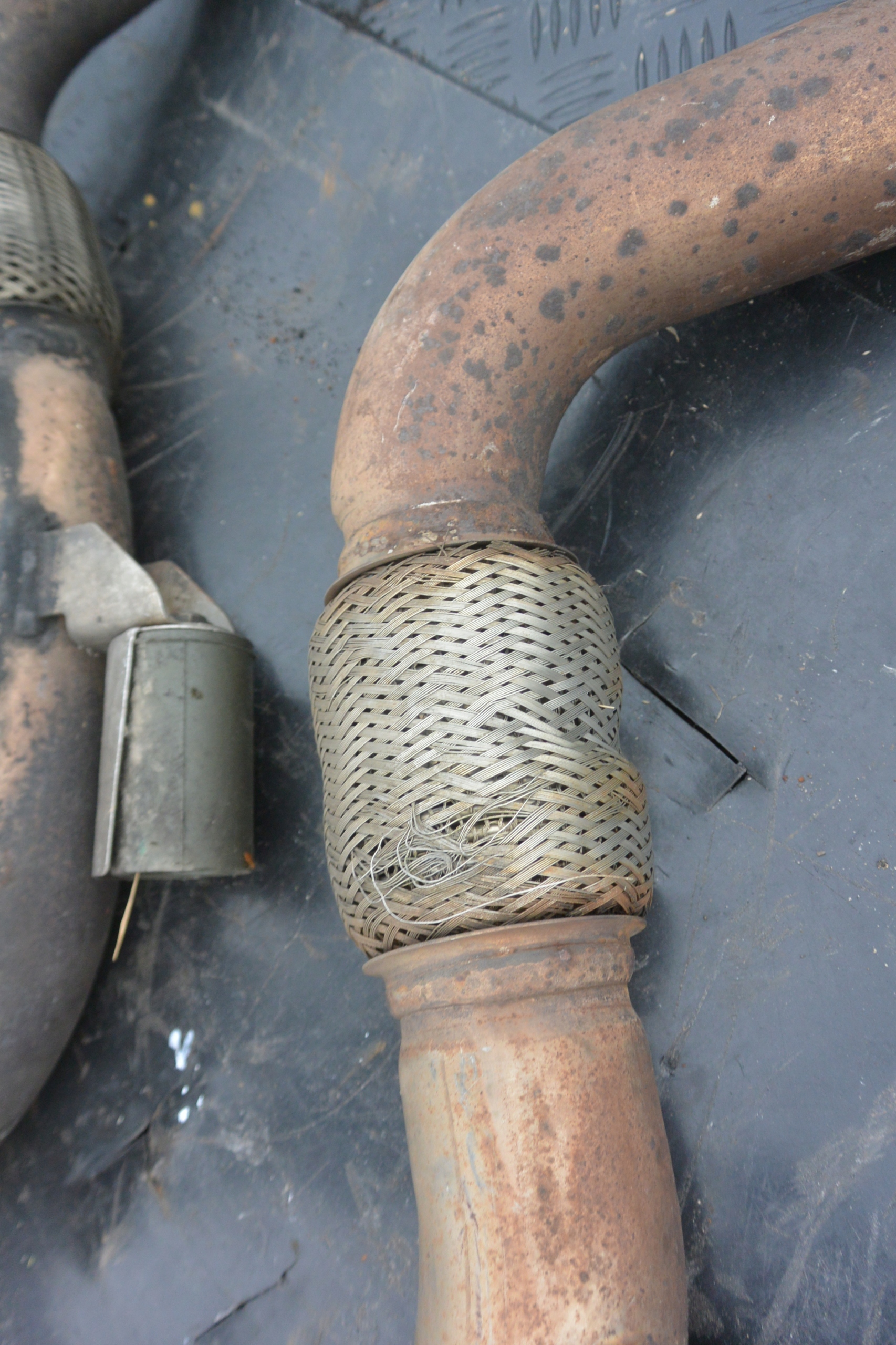 pipe exhaust MERCEDES-BENZ E-KLASA W212 2.2 CDI