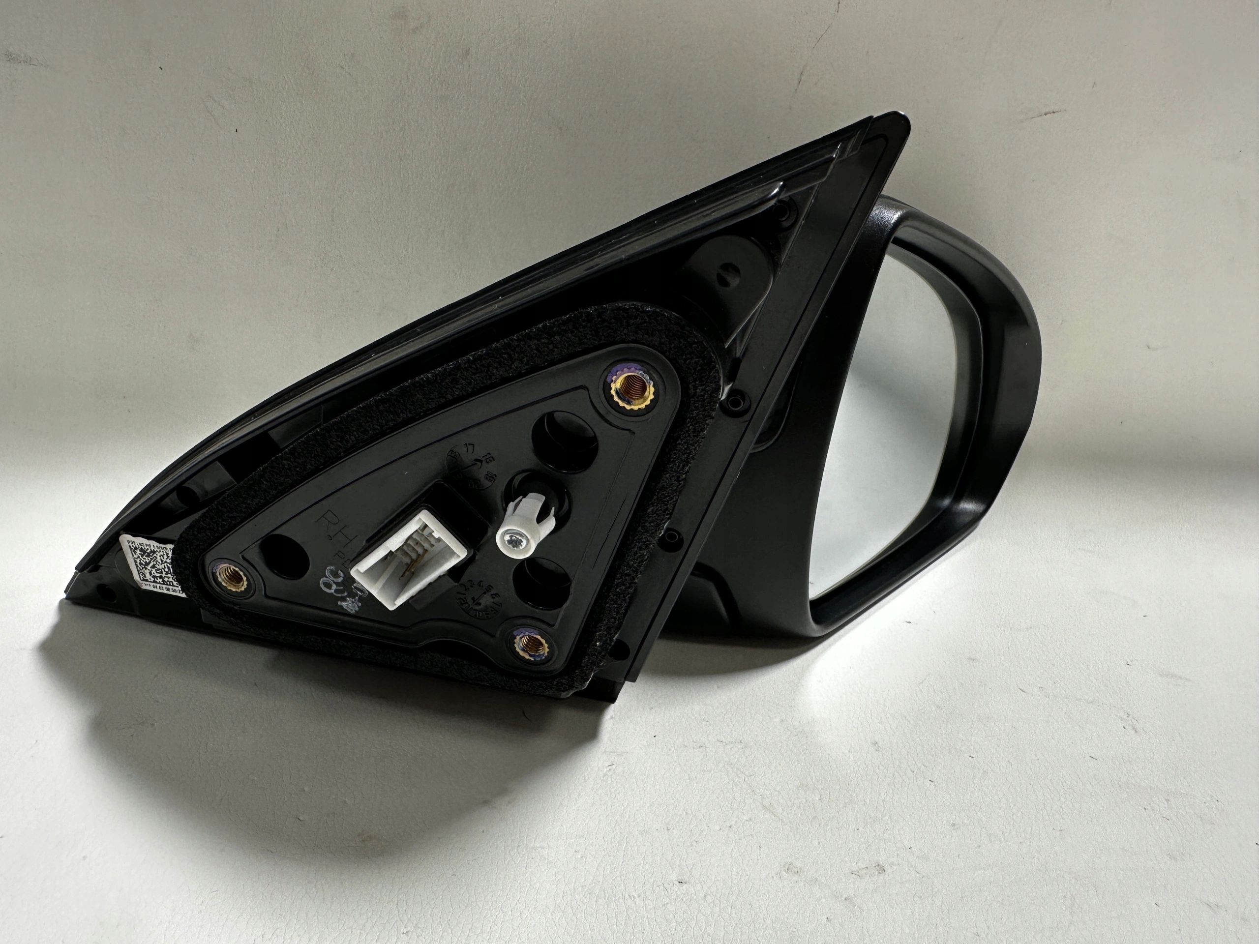 HYUNDAI i30 III mirror right E13049723 E13049724