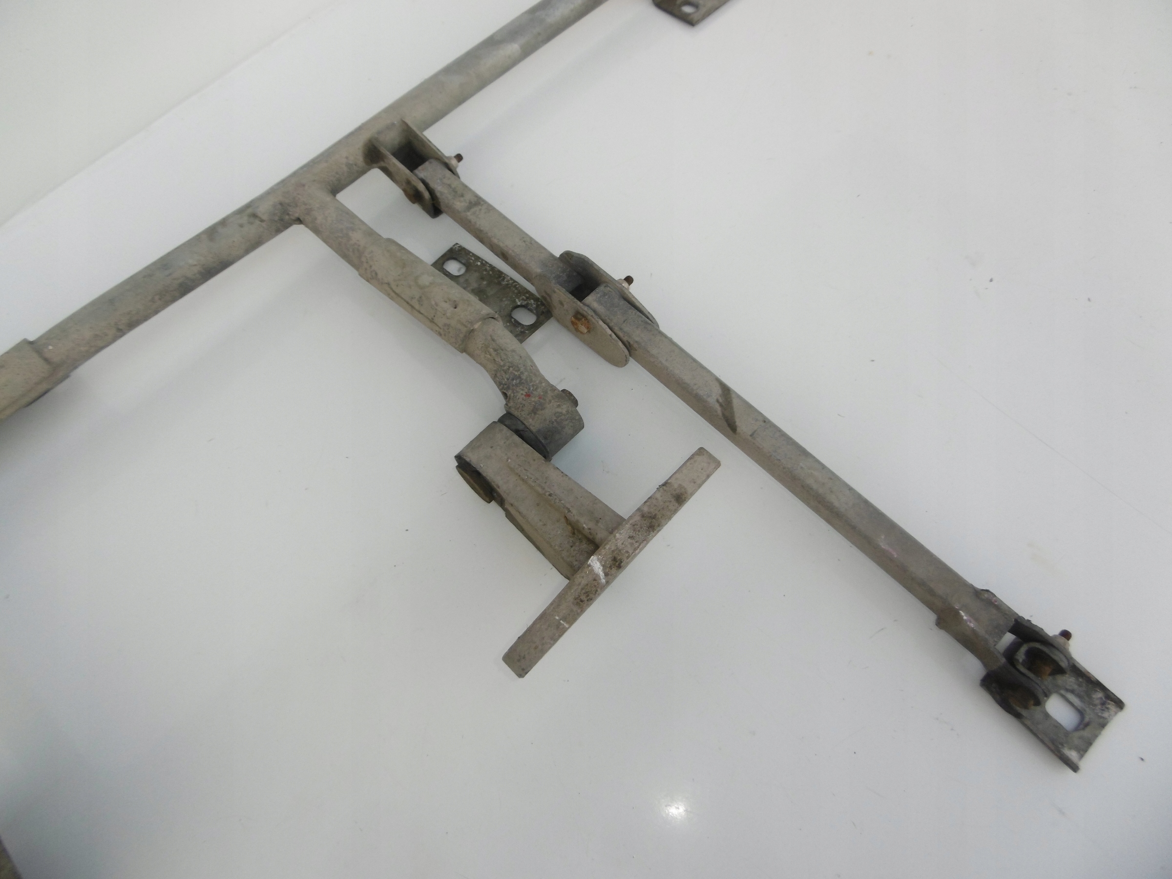 STELAŻ MOCOWANIE OWIEWKI LEWY RENAULT PREMIUM DXI Typ samochodu Samochody ciężarowe