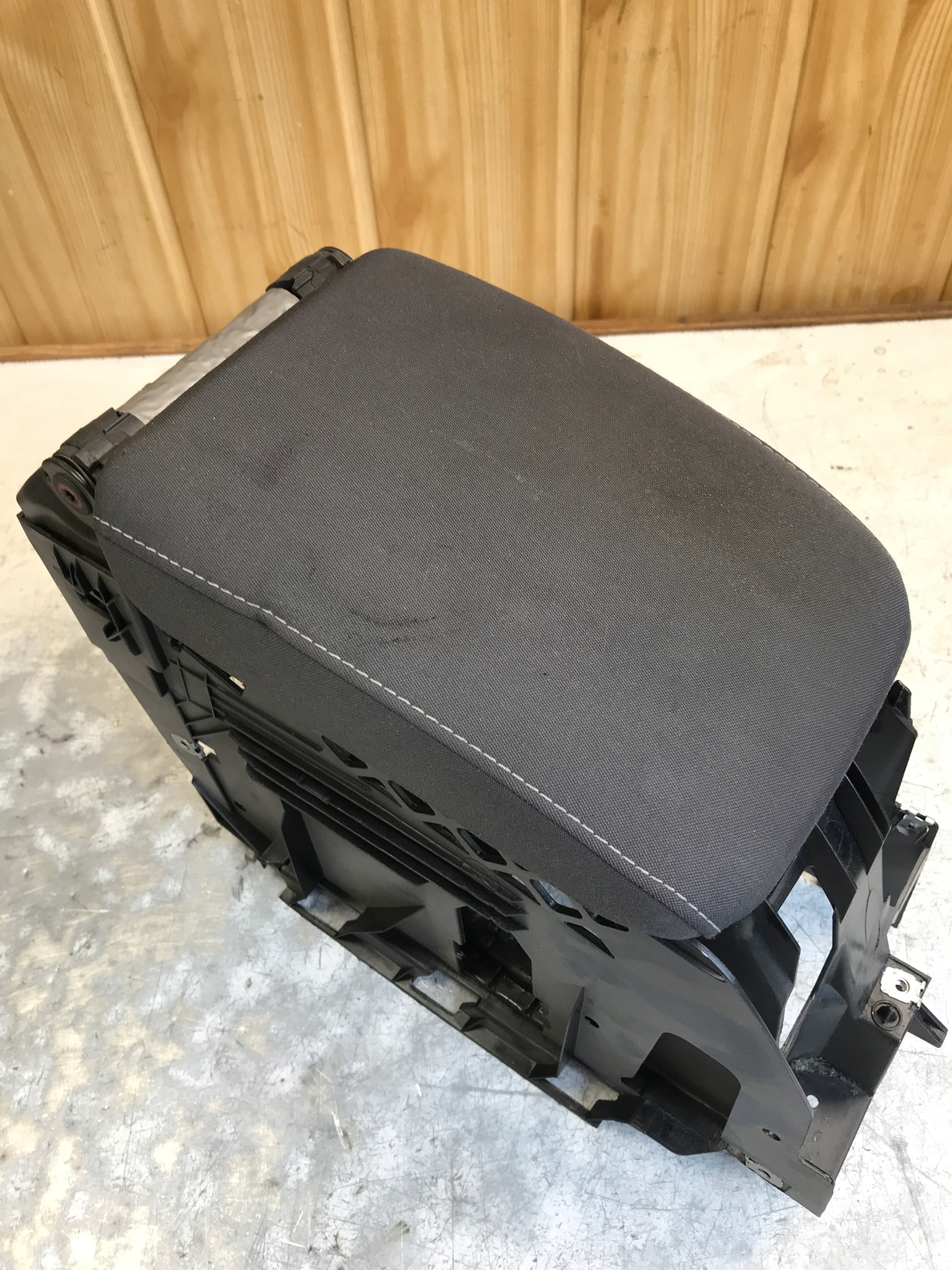bracciolo VW GOLV VI 1K5864251C