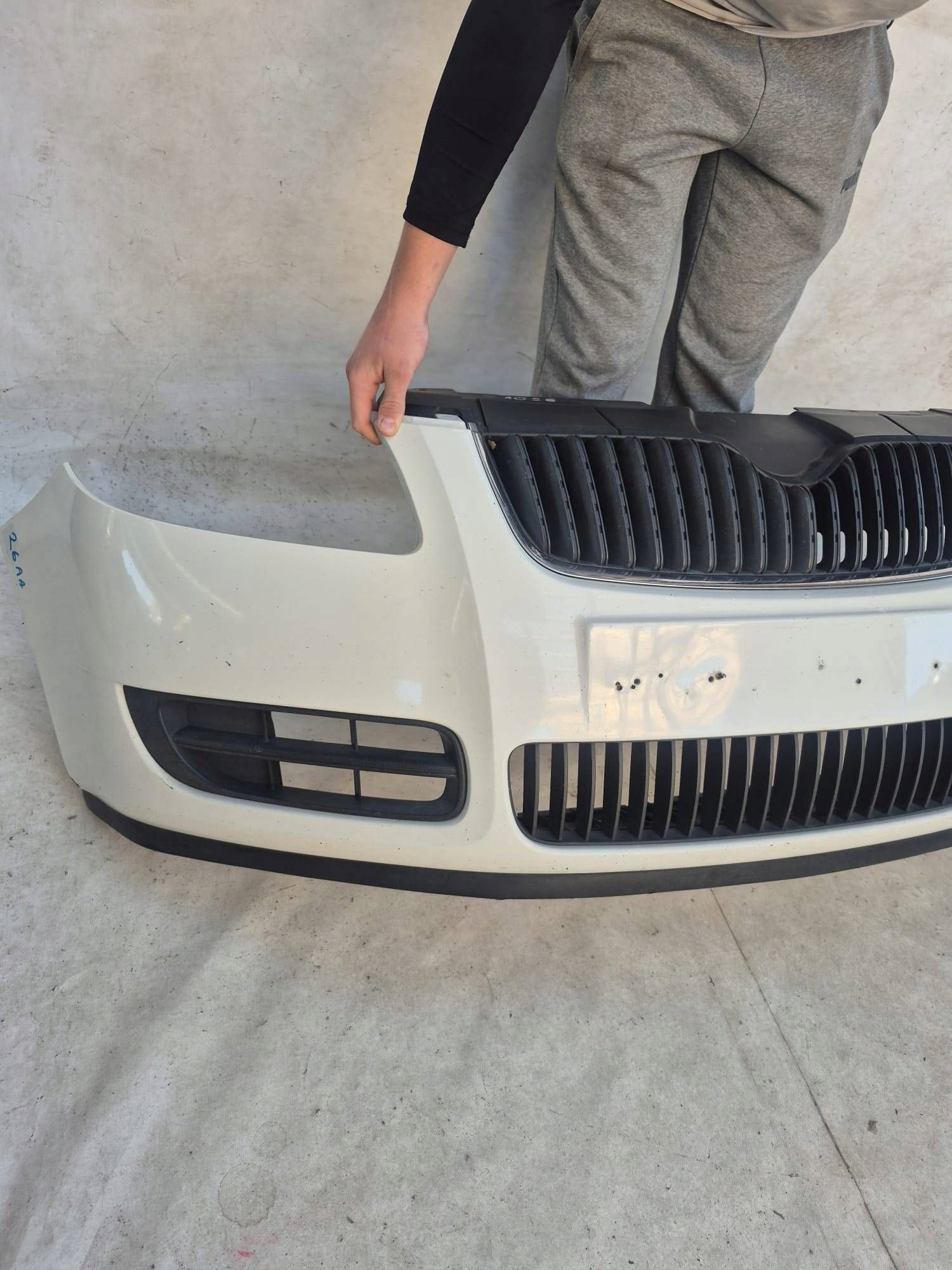 SKODA FABIA II 5J0 07- bumper front front 5J0807221