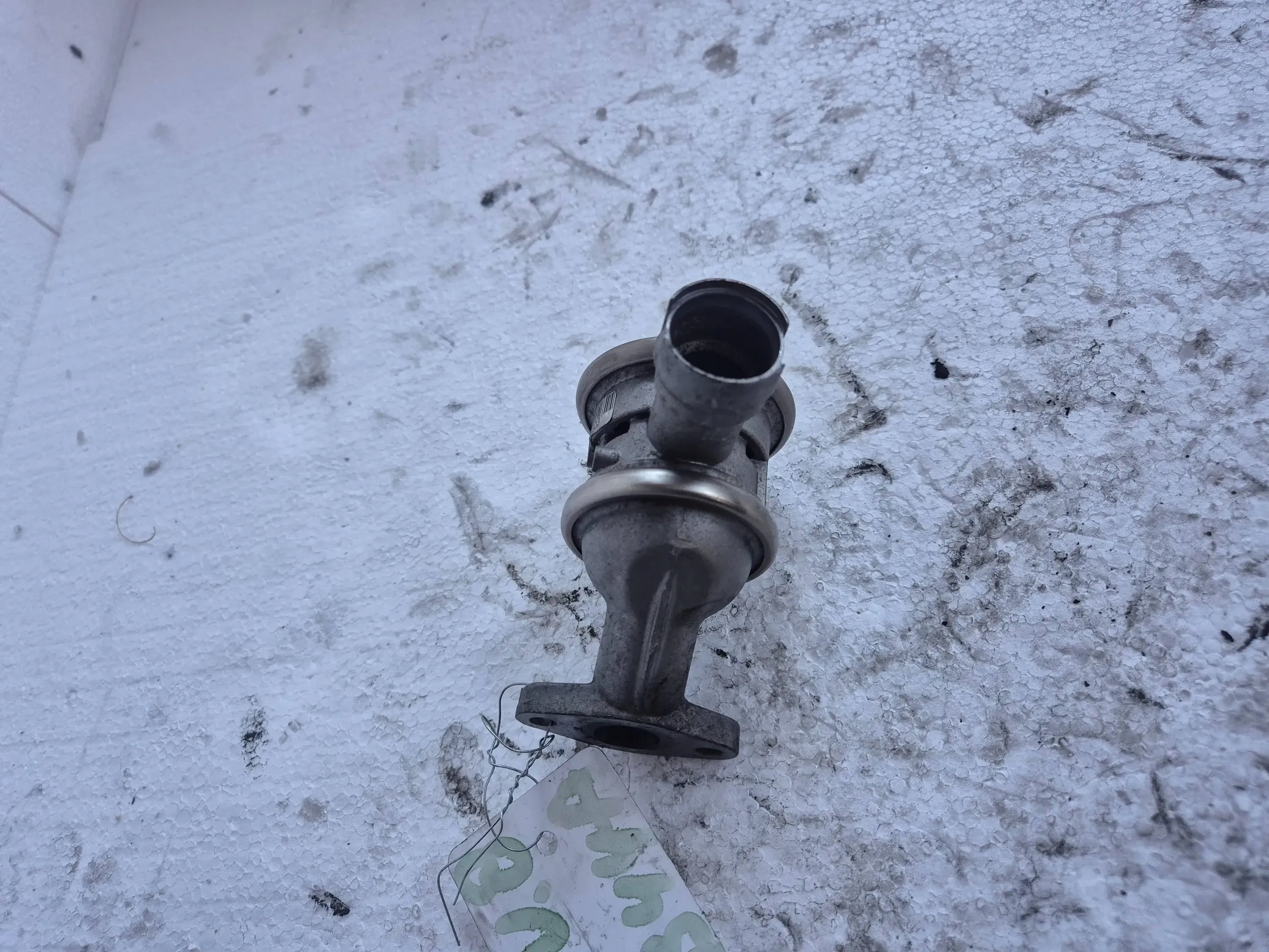 EGR valve 72823801 BMW E65 4.4 V8