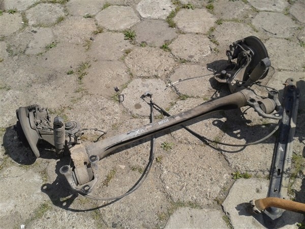 OŚ TYLNA BELKA OPEL ASTRA H III 1.7 CDTI KOMBI Producent Opel OE