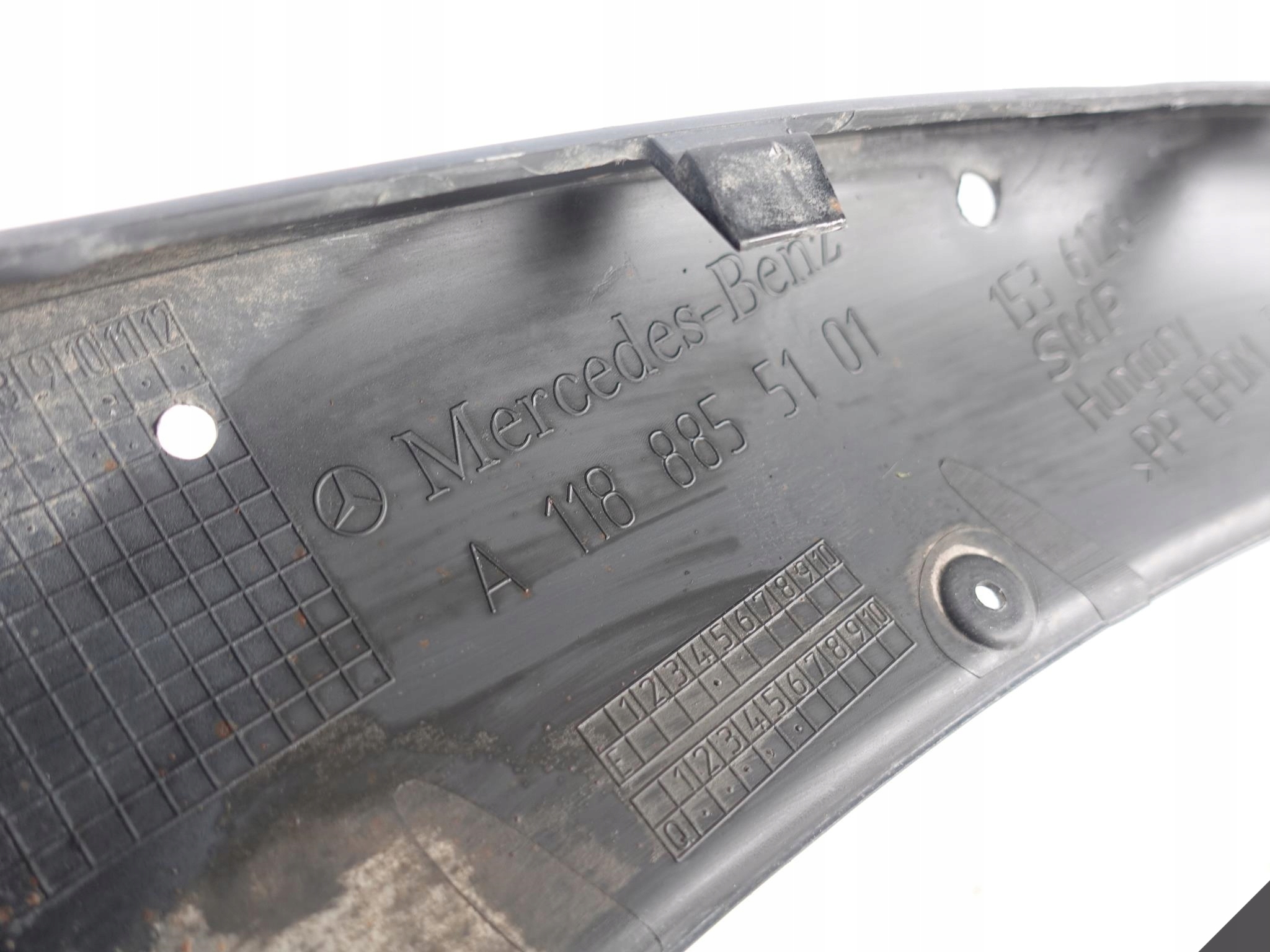 MERCEDES CLA C118 AMG 19-22 moulding left SPOILER