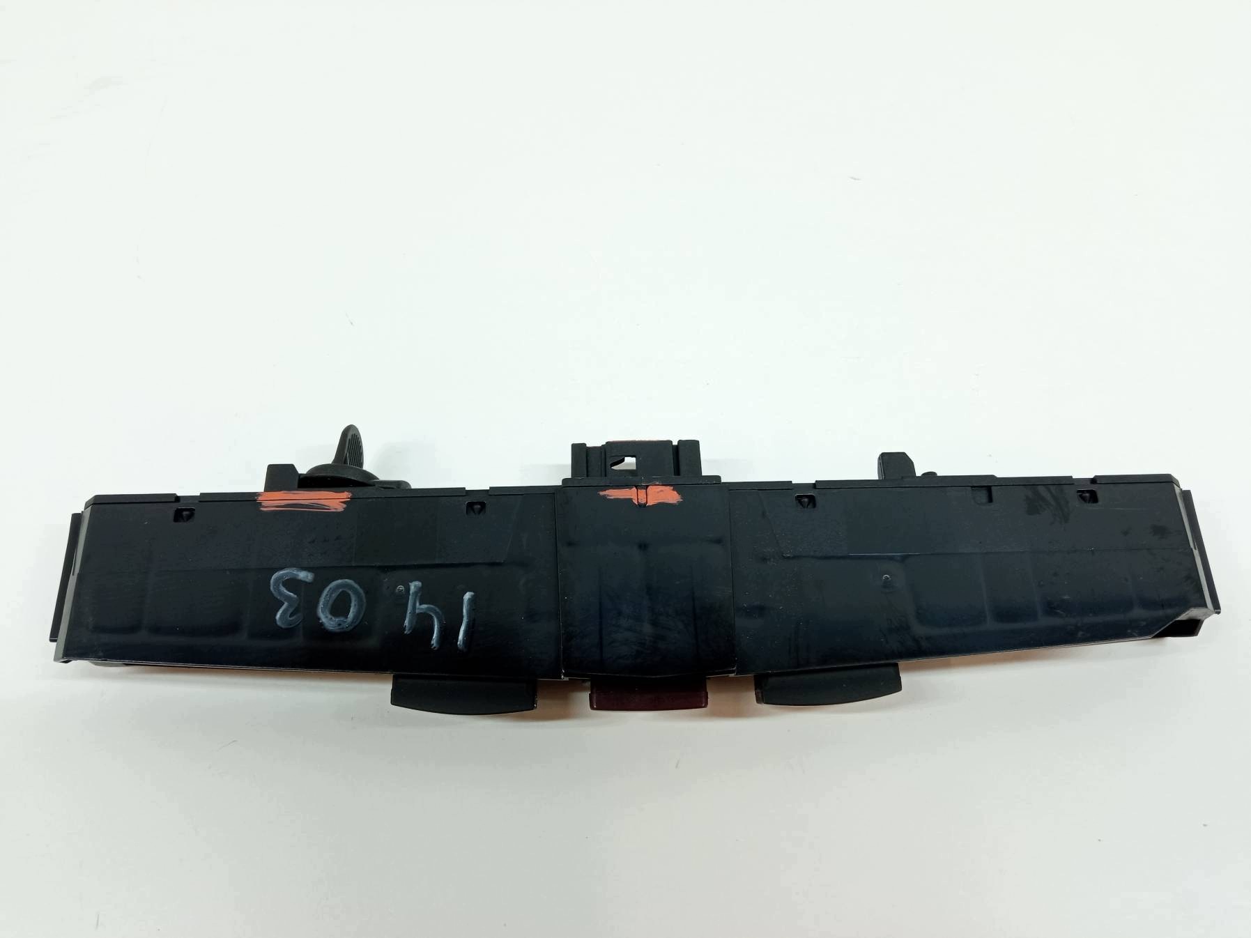 switch of warning lights 13100105 Opel Zafira II (2005- )