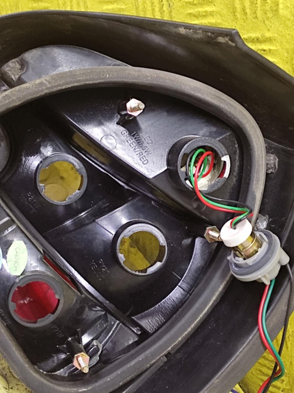 AUDI A3 8L light left rear part