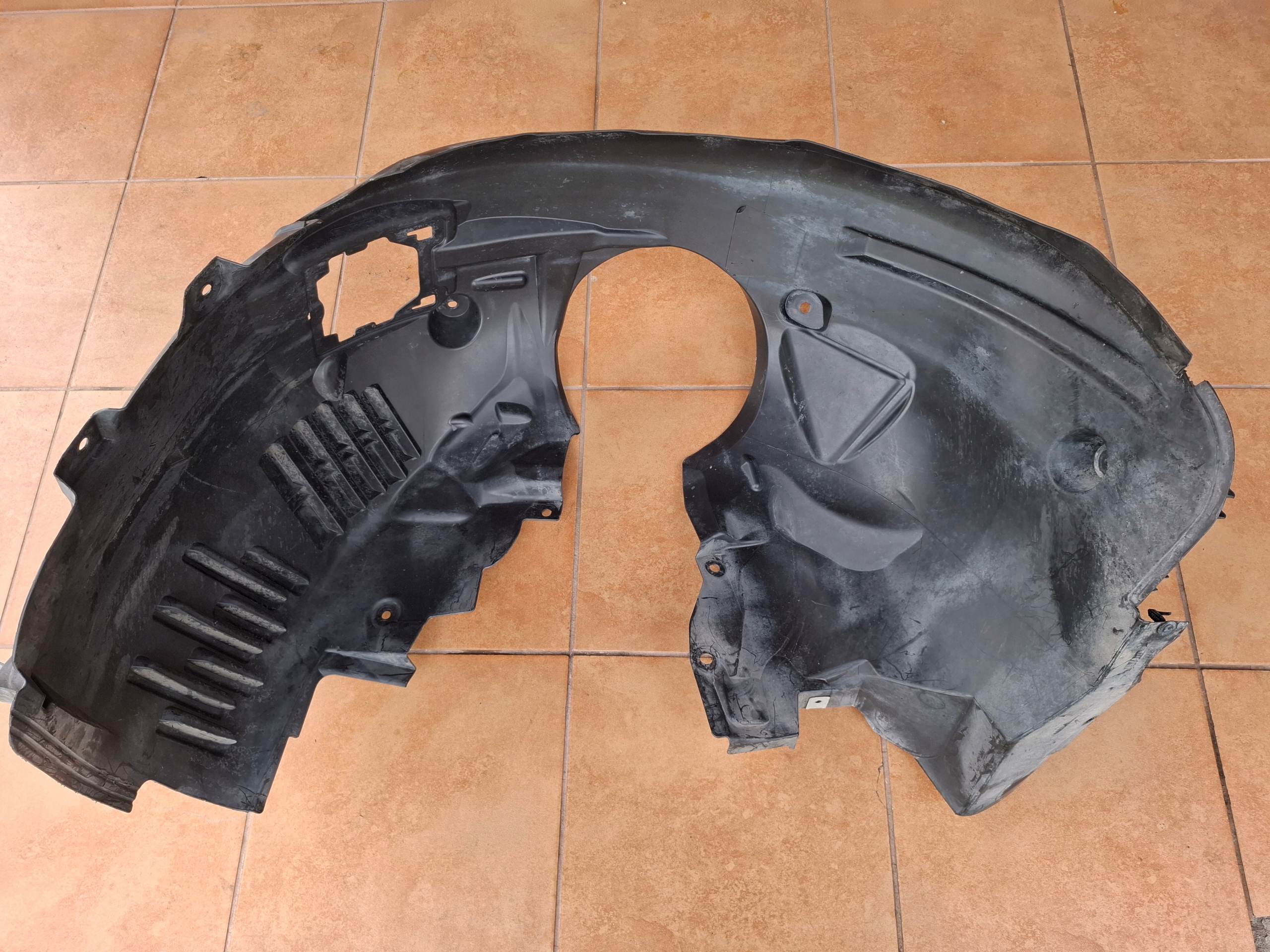 mudguard left front MERCEDES SLK W172 A1726900030