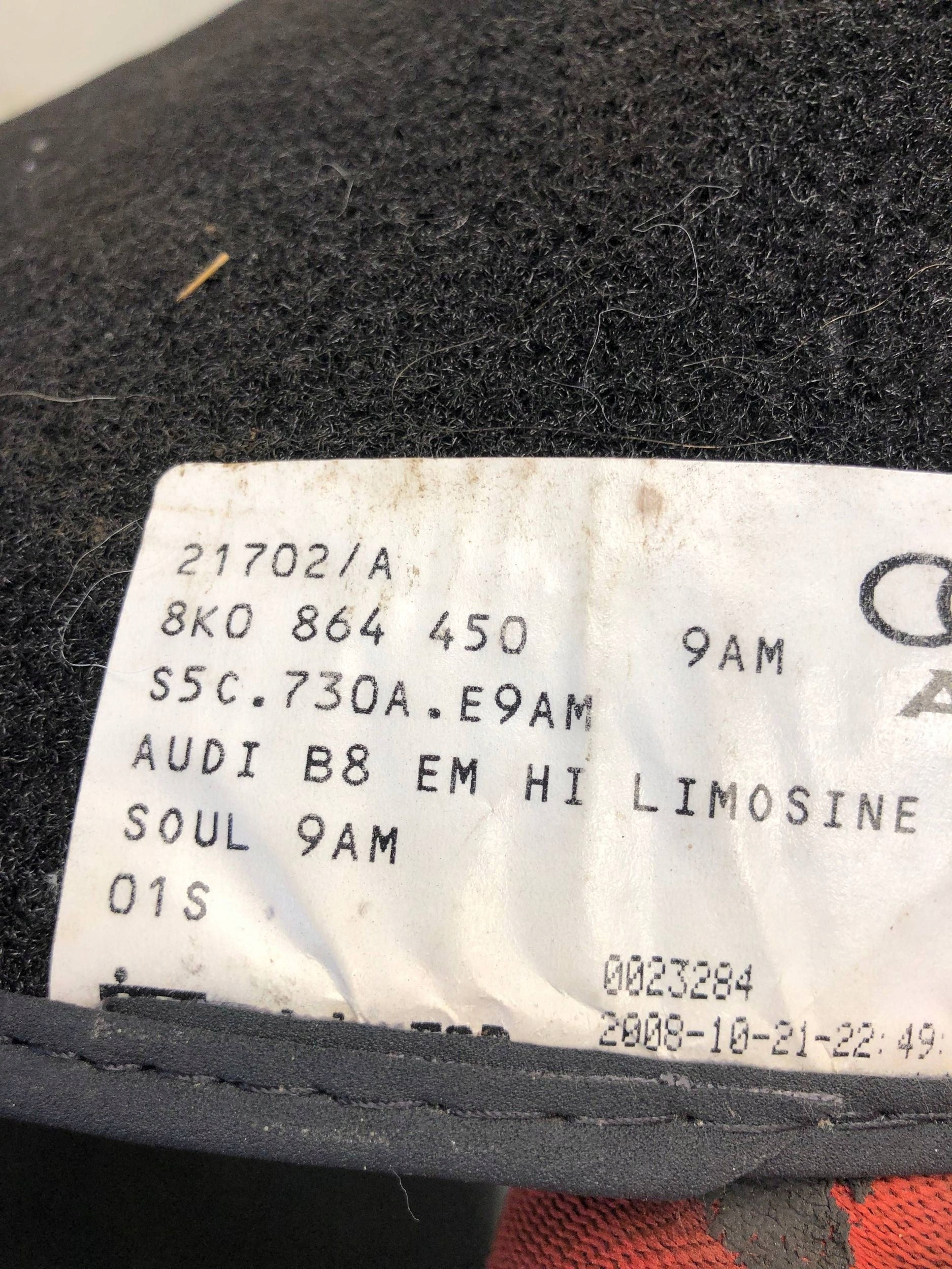 mats WELUR KOMPLET AUDI A4 B8 8K0864450
