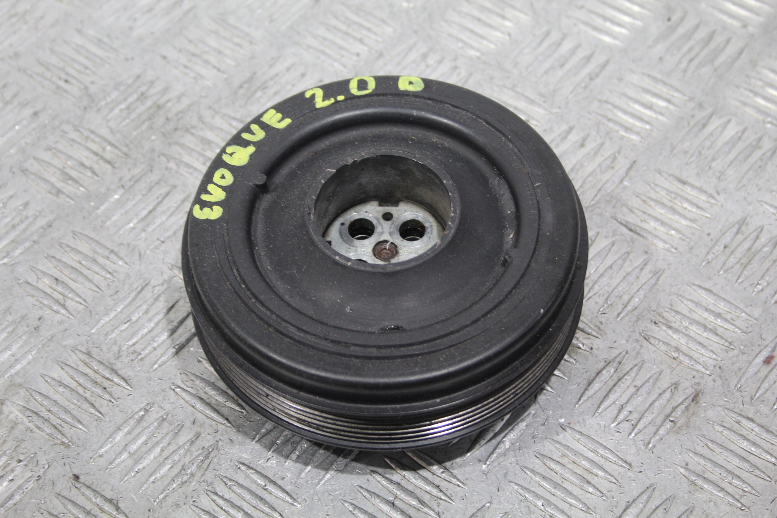 REMENICA POMPY VODE LAND ROVER EVOQUE LIFT L538