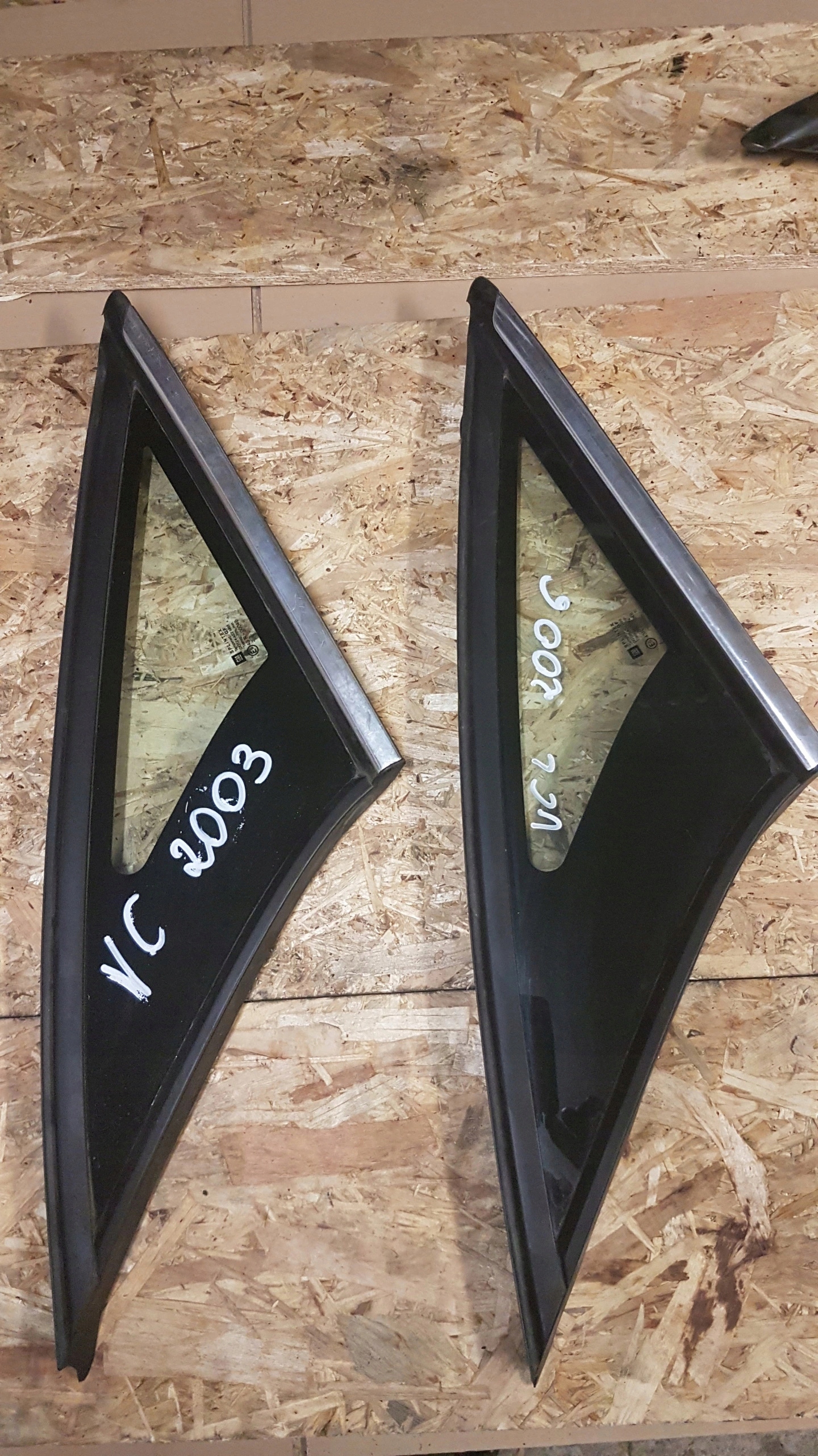 FENSTER Karoserie heck links oder rechts VECTRA CHROM