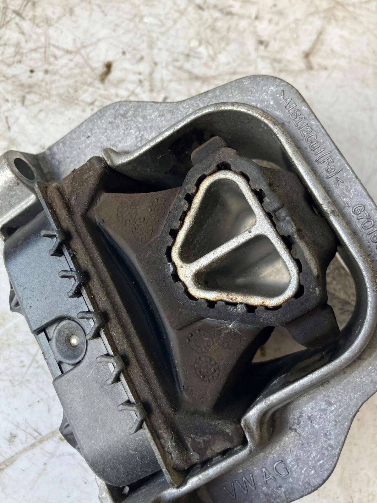engine mount FABIA III 1.4 TDI 6C0199262A