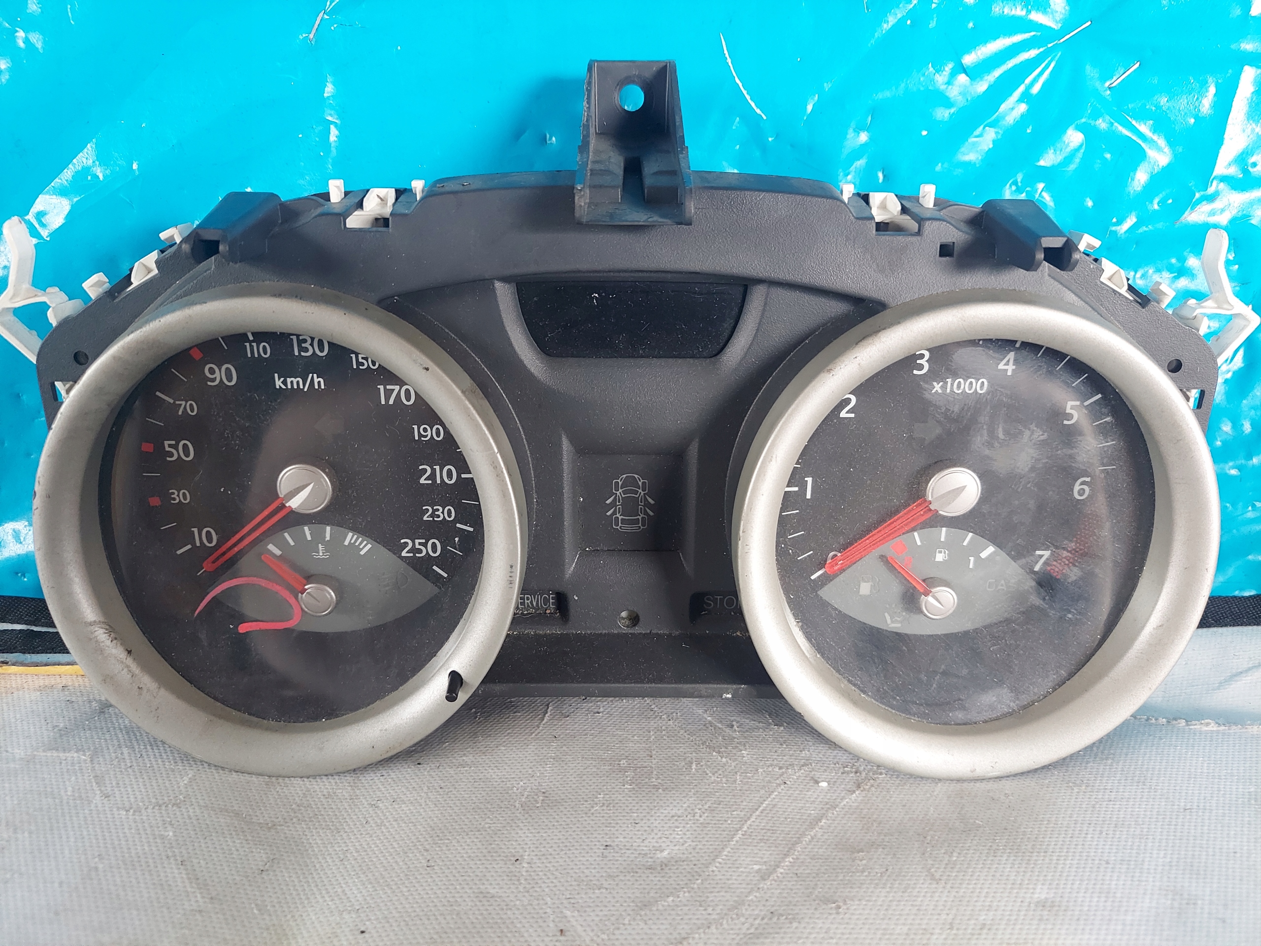 dials clock MEGANE II 1.6 16V 8200399694
