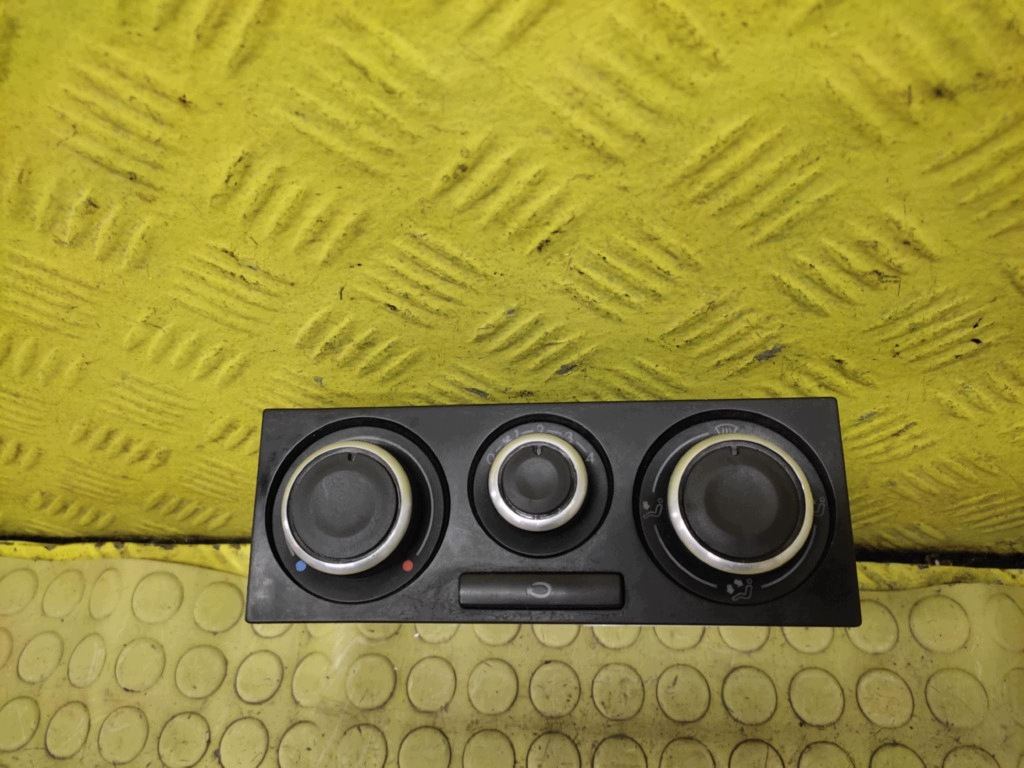 VW GOLF IV PANEL klími klimatizaci 1J0819045F