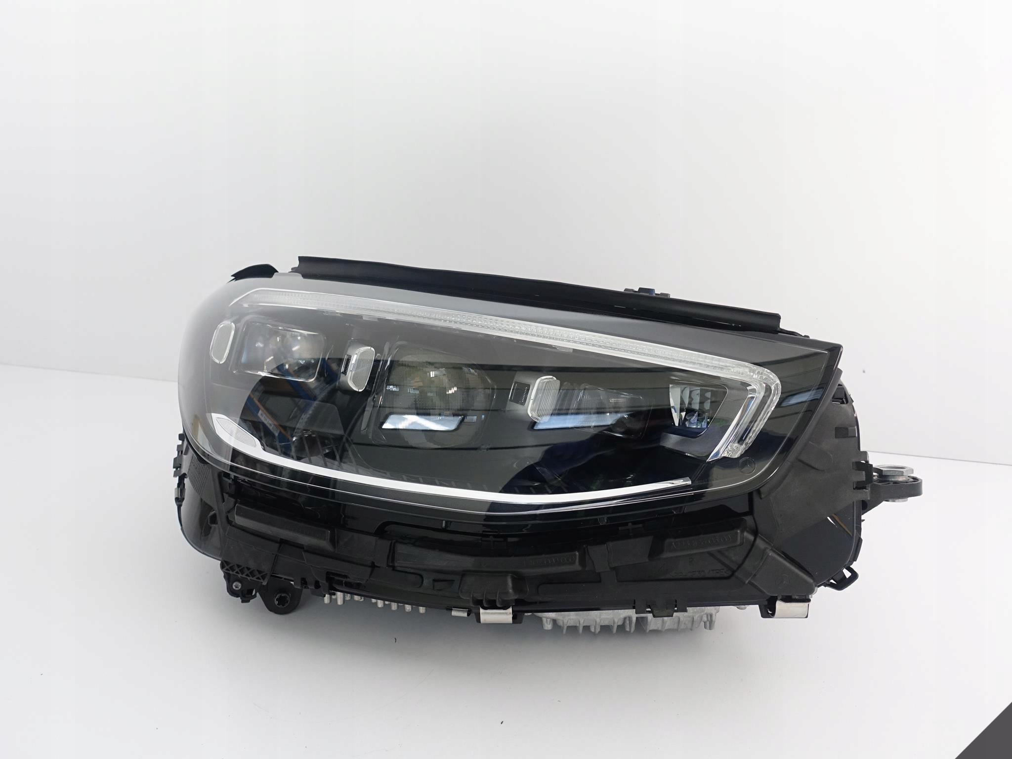 MERCEDES S-KLASA W223 MULTIBEAM FULL LED KOMPLETNA Producent części Mercedes-Benz OE