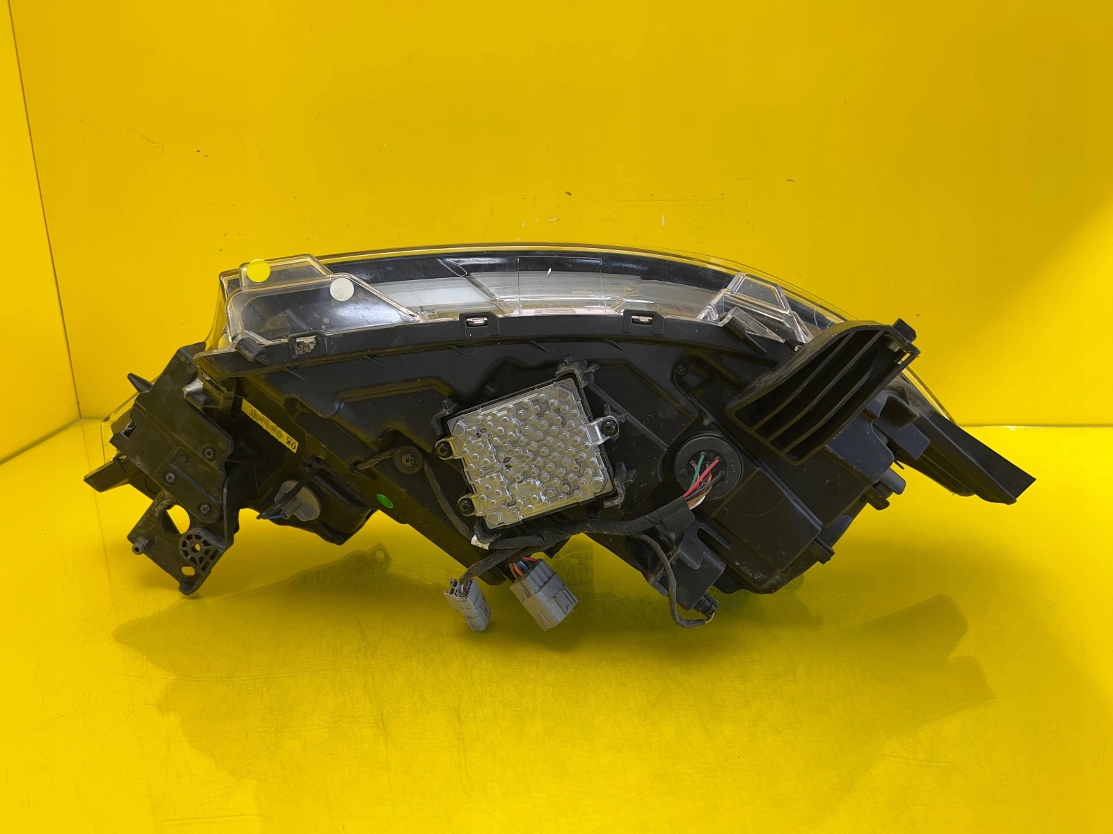 light left Mitsubishi Outlander III Lift 18- Full Led 8301D3-31