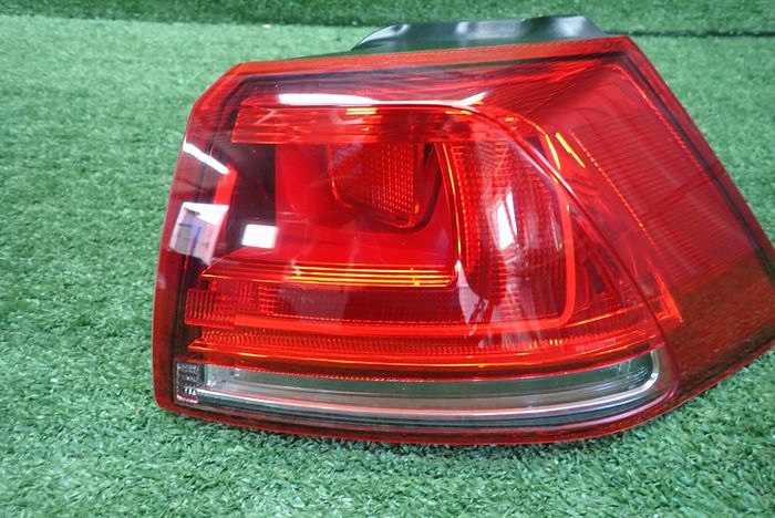 VW GOLF VII HB 12-17 light right rear rear part