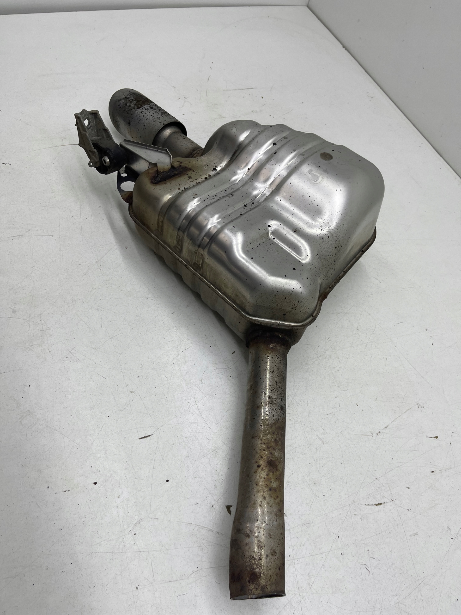 AUDI A6 A7 C7 3.0 TDI muffler, exhaust koncowy left