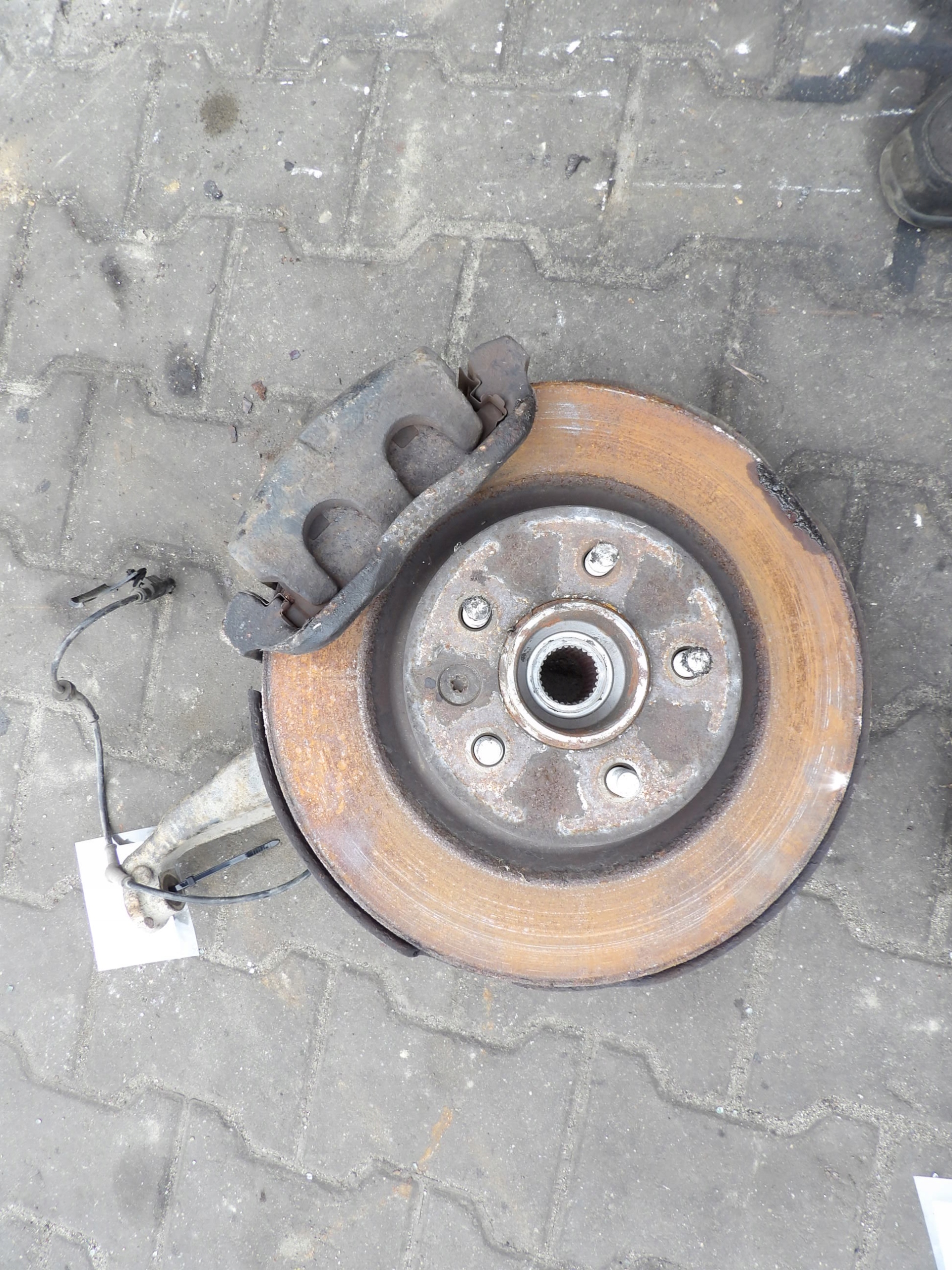 swing front left Land Rover Discovery III