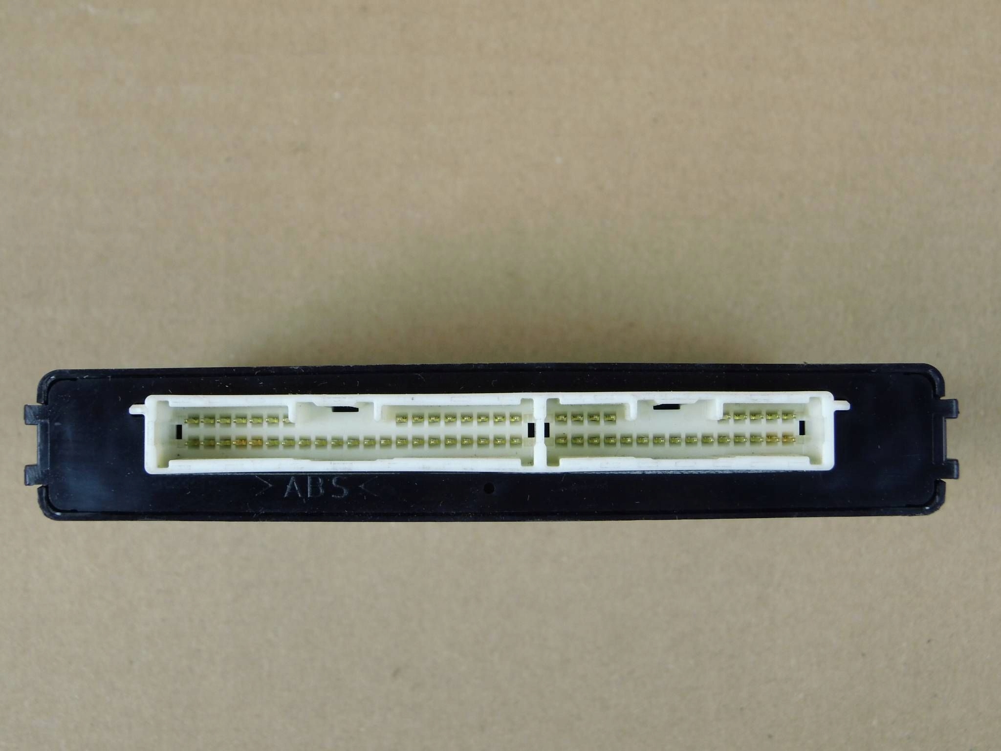 Toyota Avensis T27 module computer control unit SMARTKEY 89990-05021